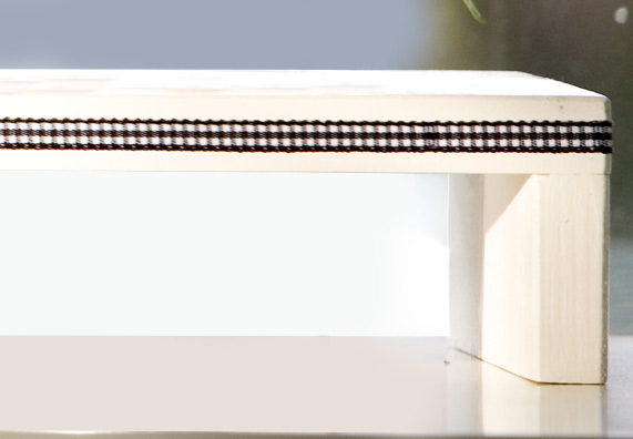 Holzelement für Kräutergarten