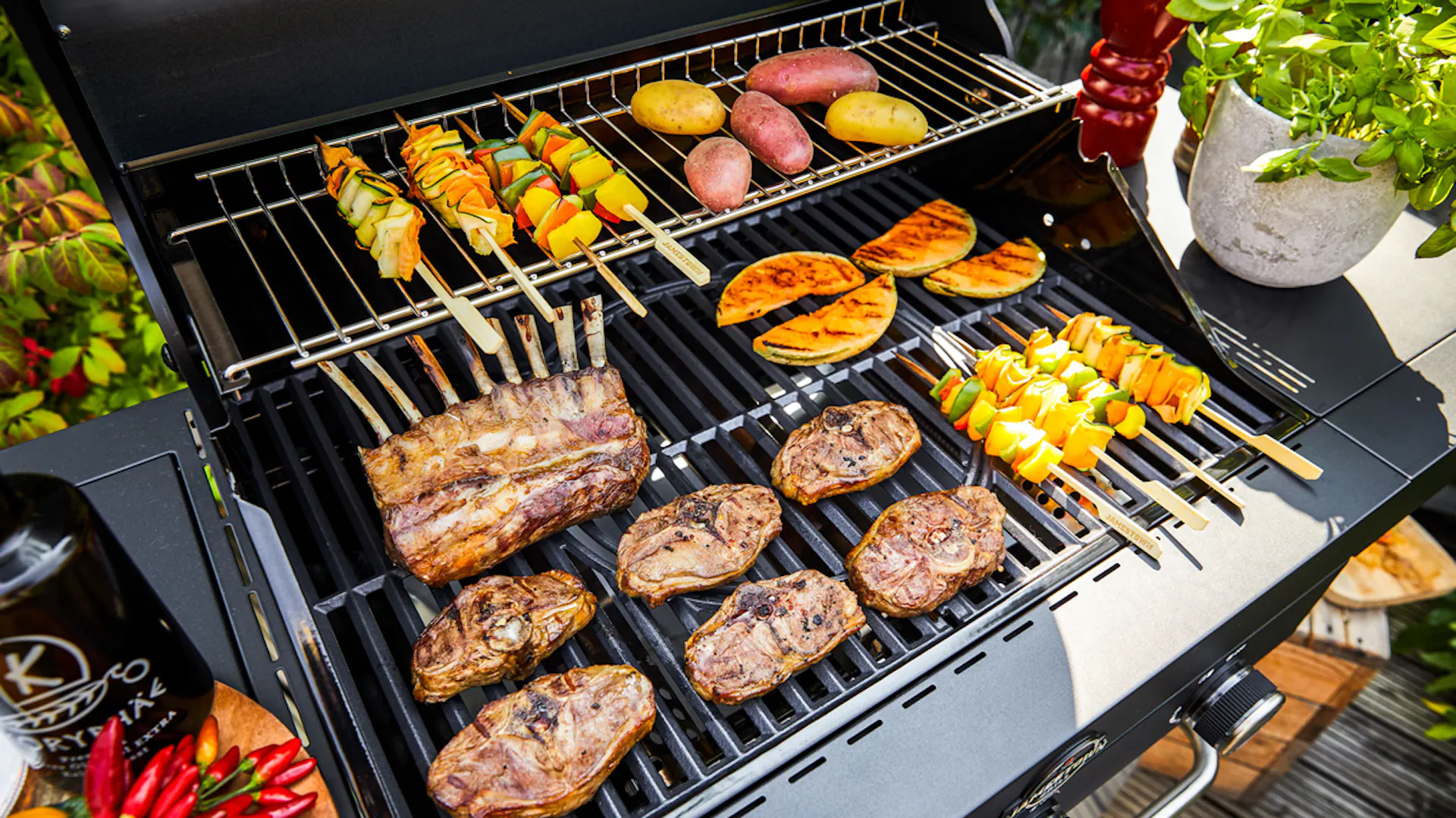Fleisch auf dem Grill