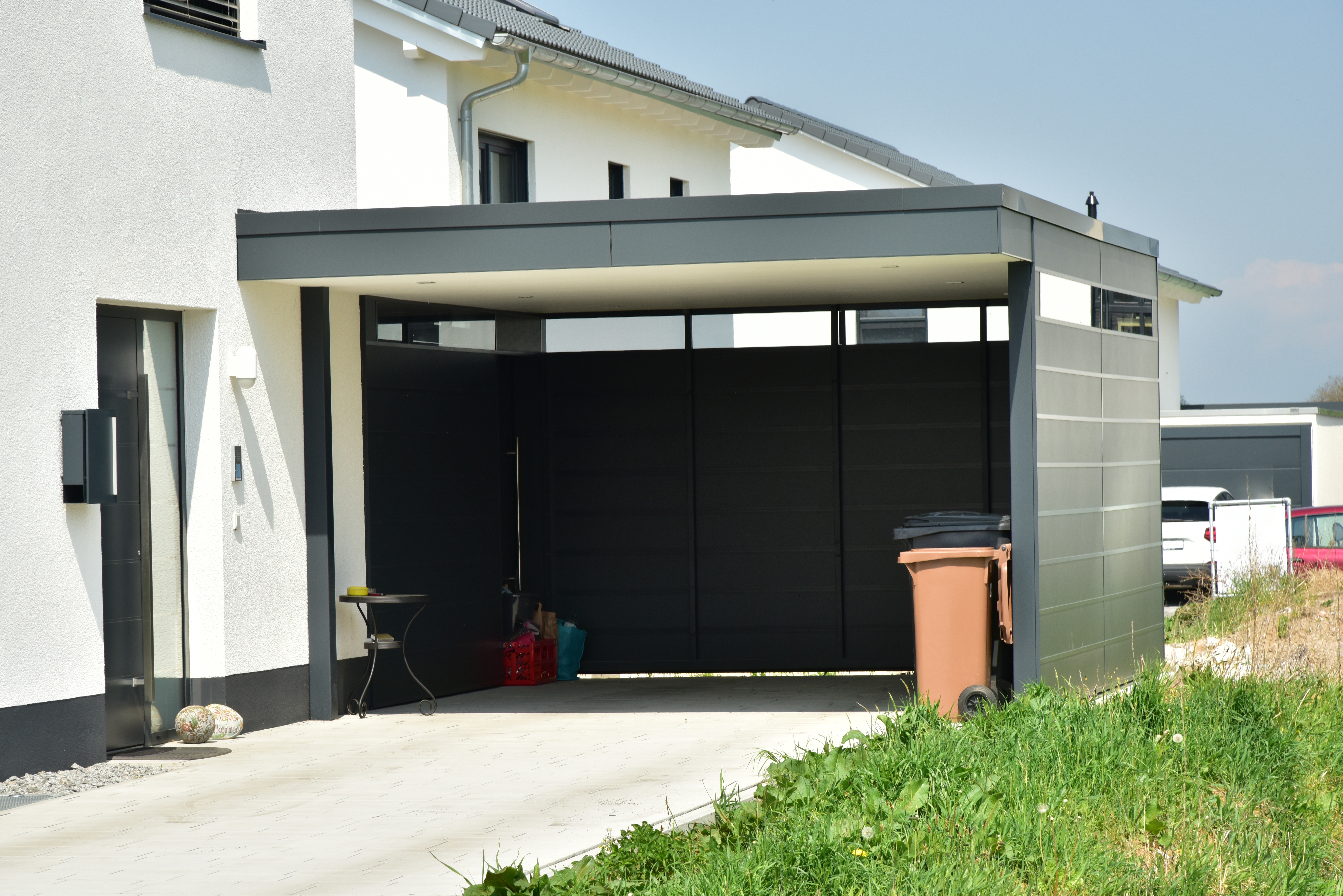 Carport mit Seitenverkleidung