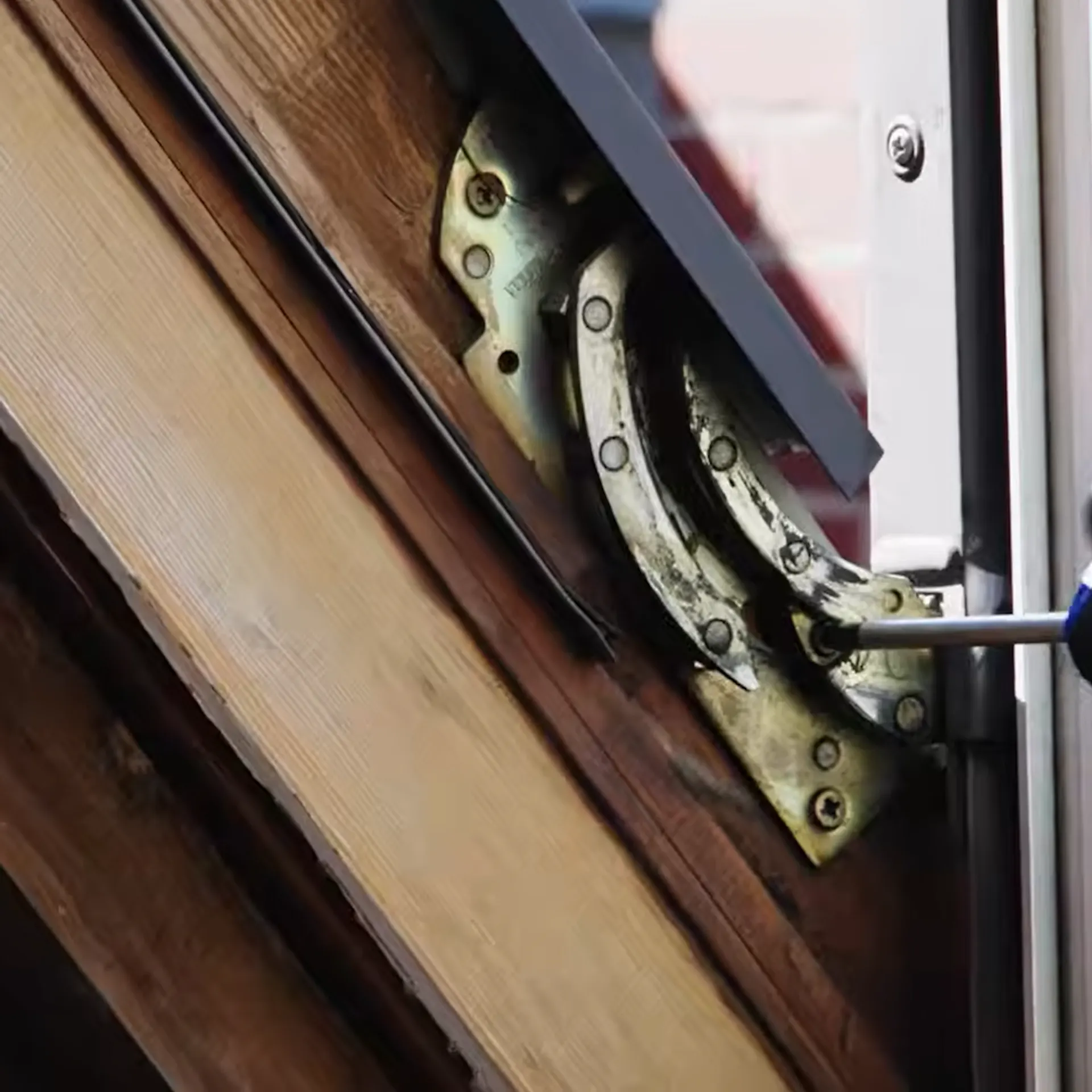 Dachfenster Fensterflügel aushängen