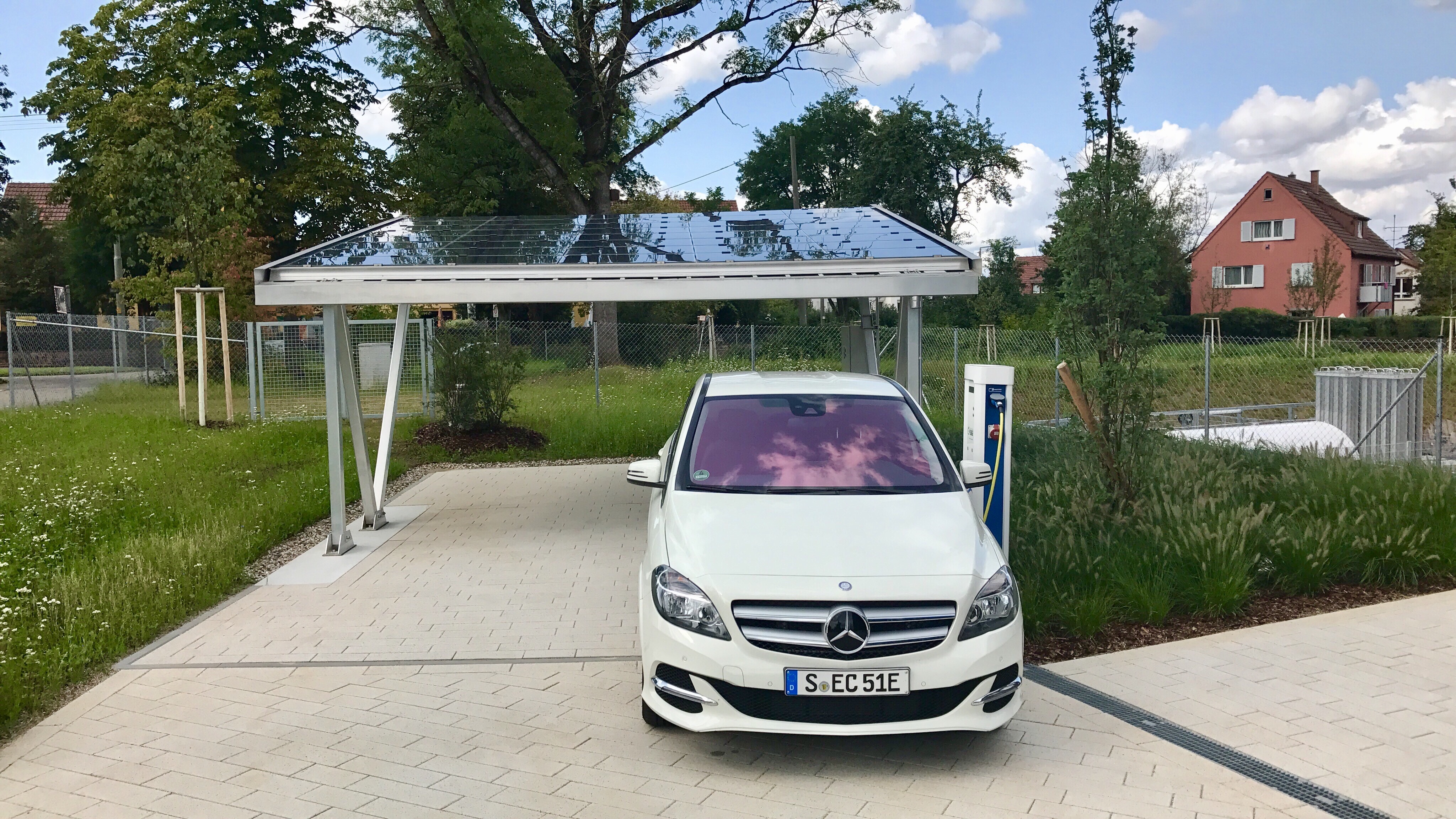 Solar-Carport