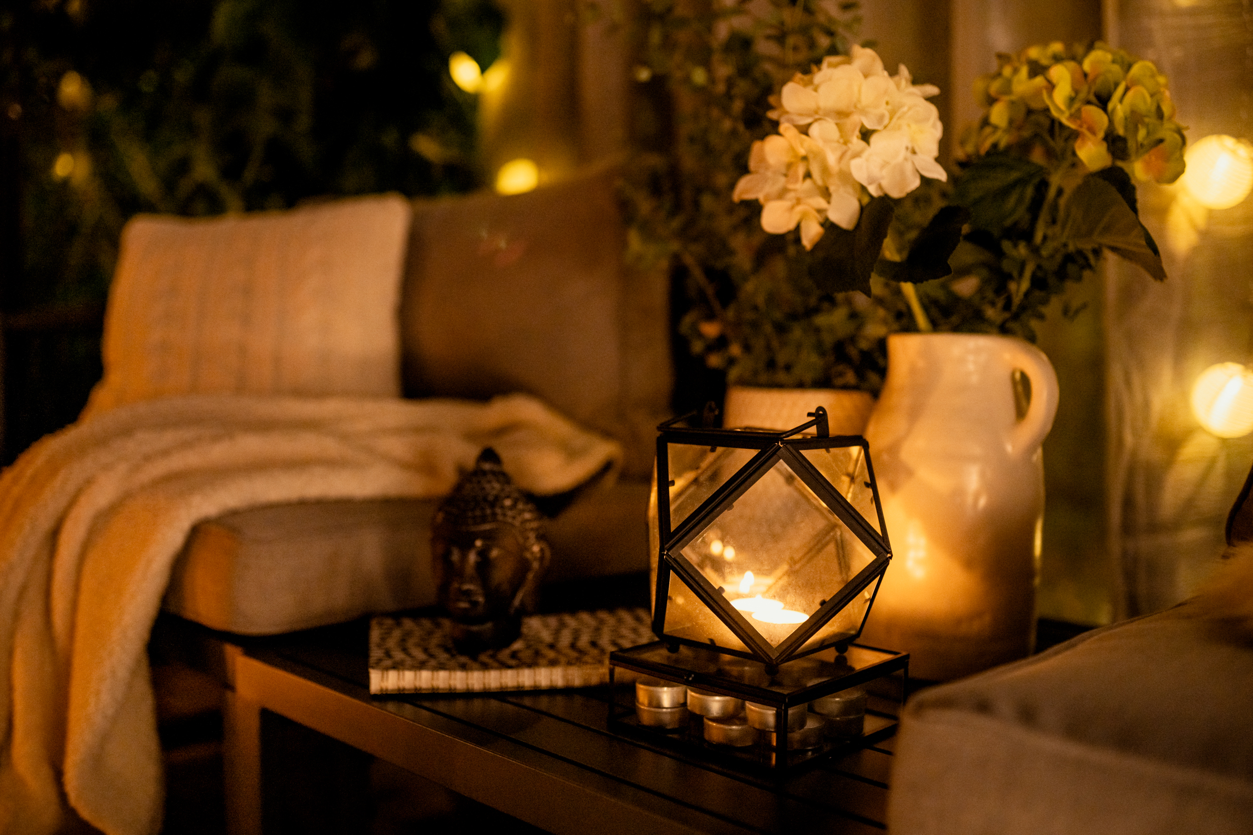 Kényelmes takarók és ülőhelyek télire