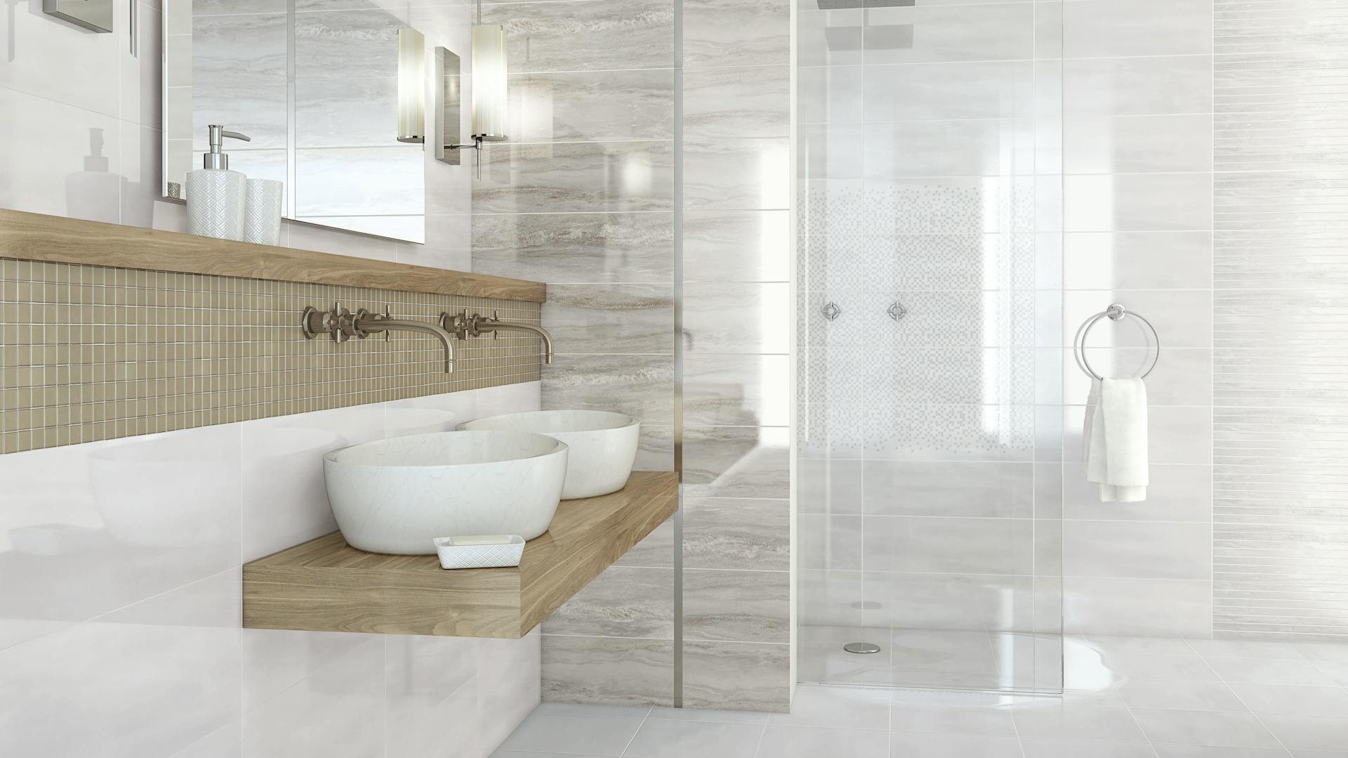 Modernes Bad in hellem Look mit Holzelementen am Waschbecken.