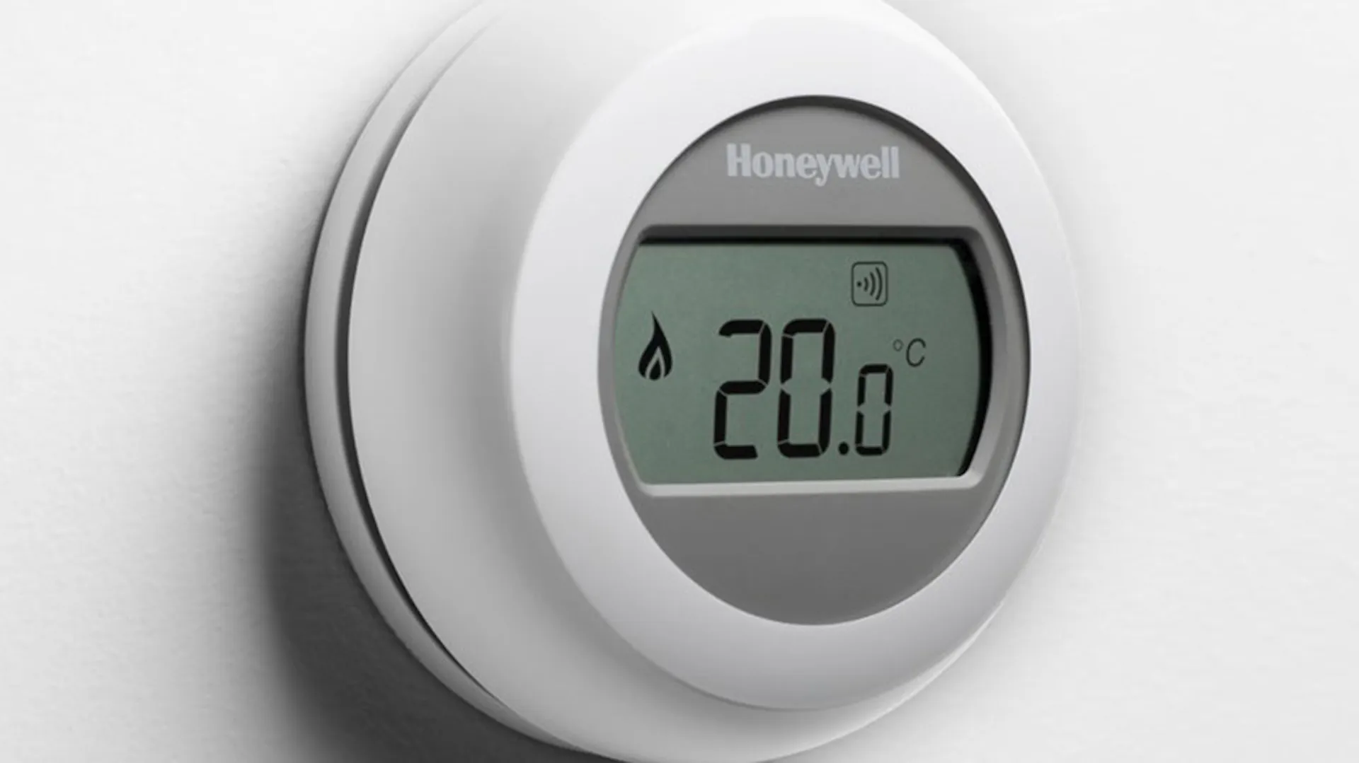Ein Raumthermostat, welches per Funk die Temperatur im Badezimmer kommuniziert.
