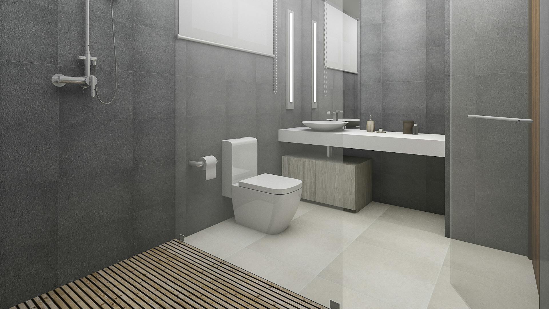 Begehbare Dusche im modernen Badezimmer.