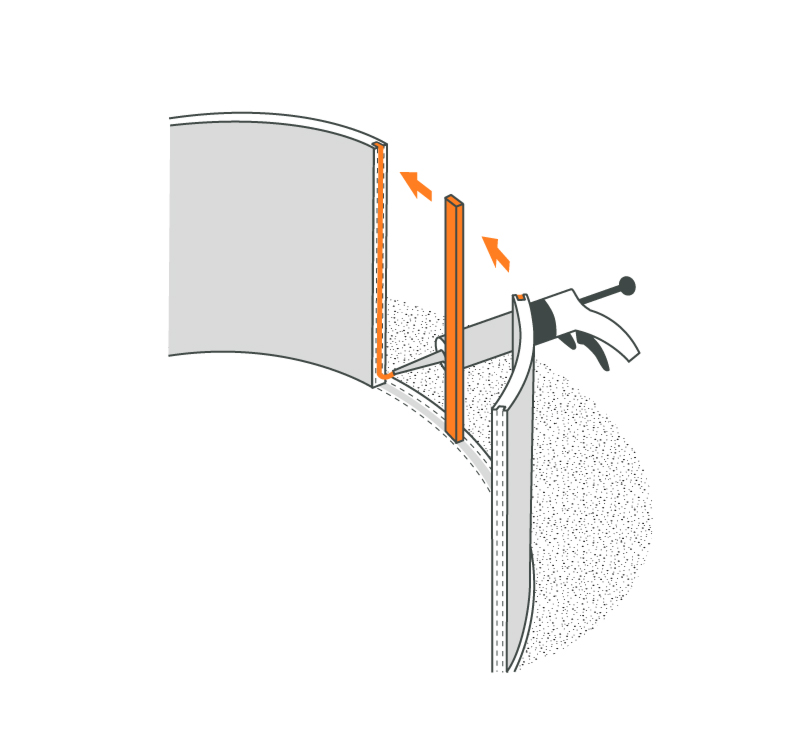 Wandstücke der Schneckendusche abdichten und einsetzen.