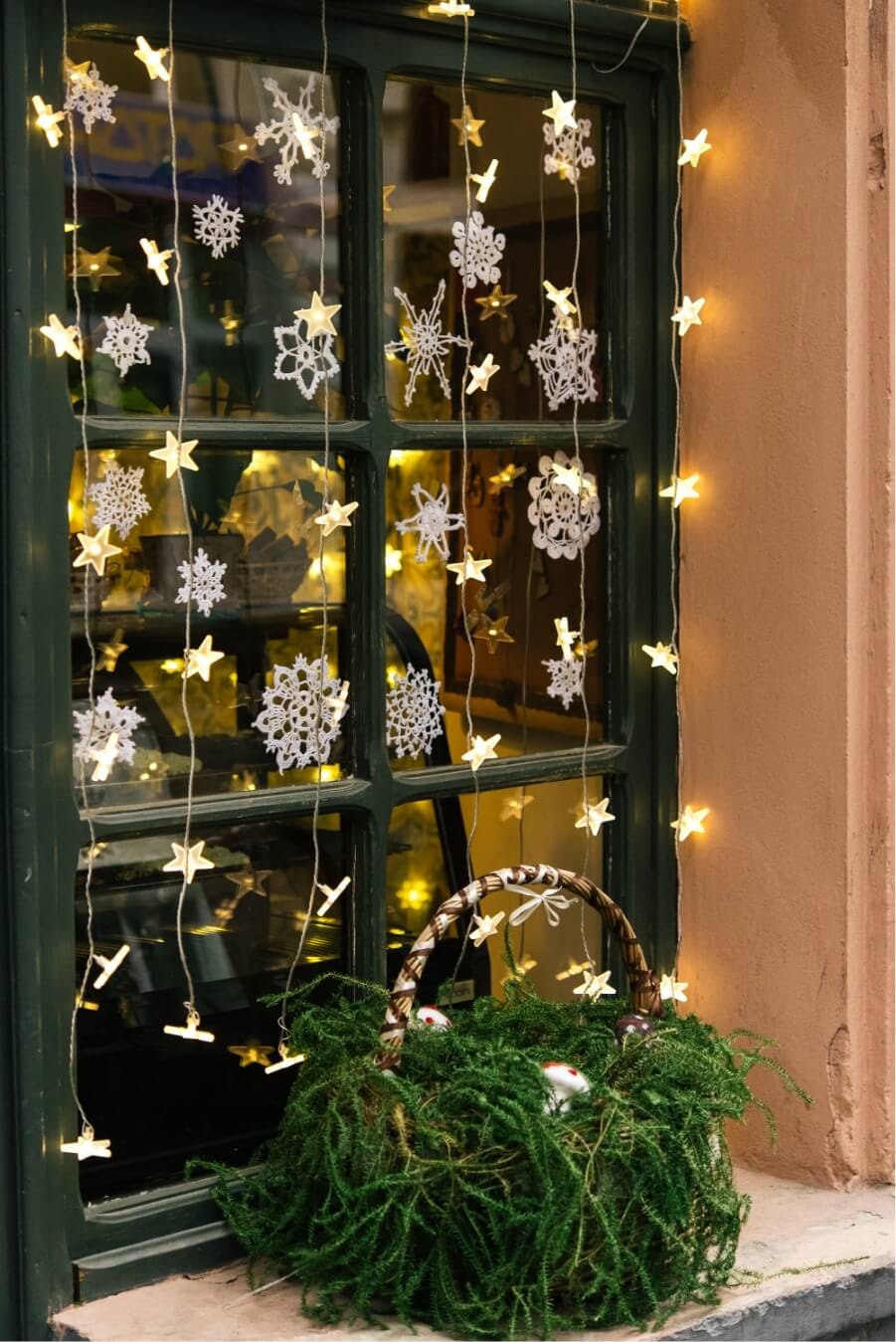 Weihnachtsbeleuchtung außen: Ideen und Tipps  OBI
