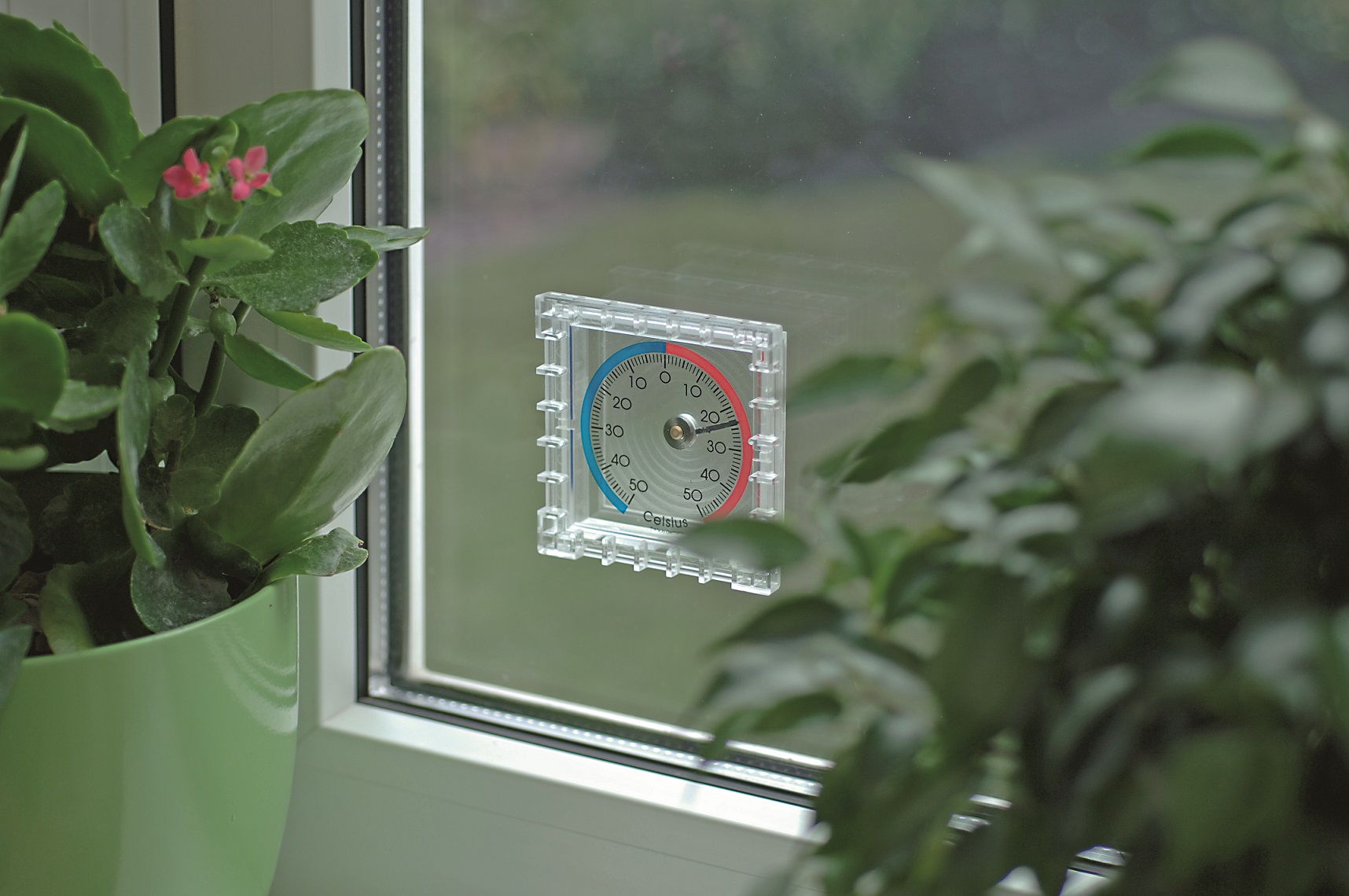  A külső hőmérséklet meghatározása ablakhőmérővel.