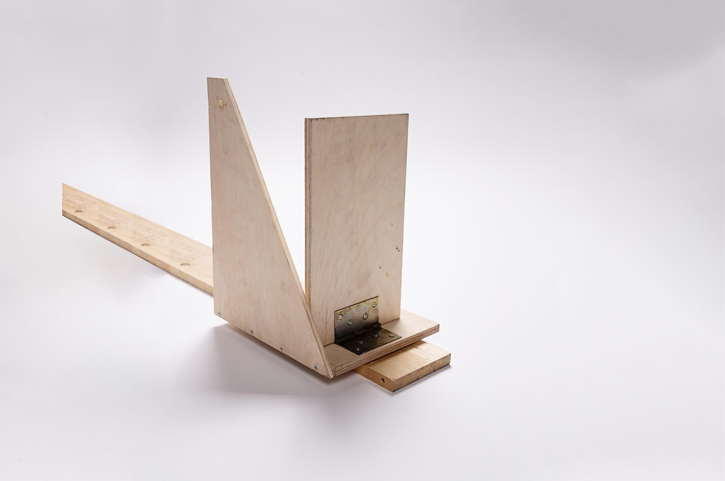 Fadeszkák zsanérral