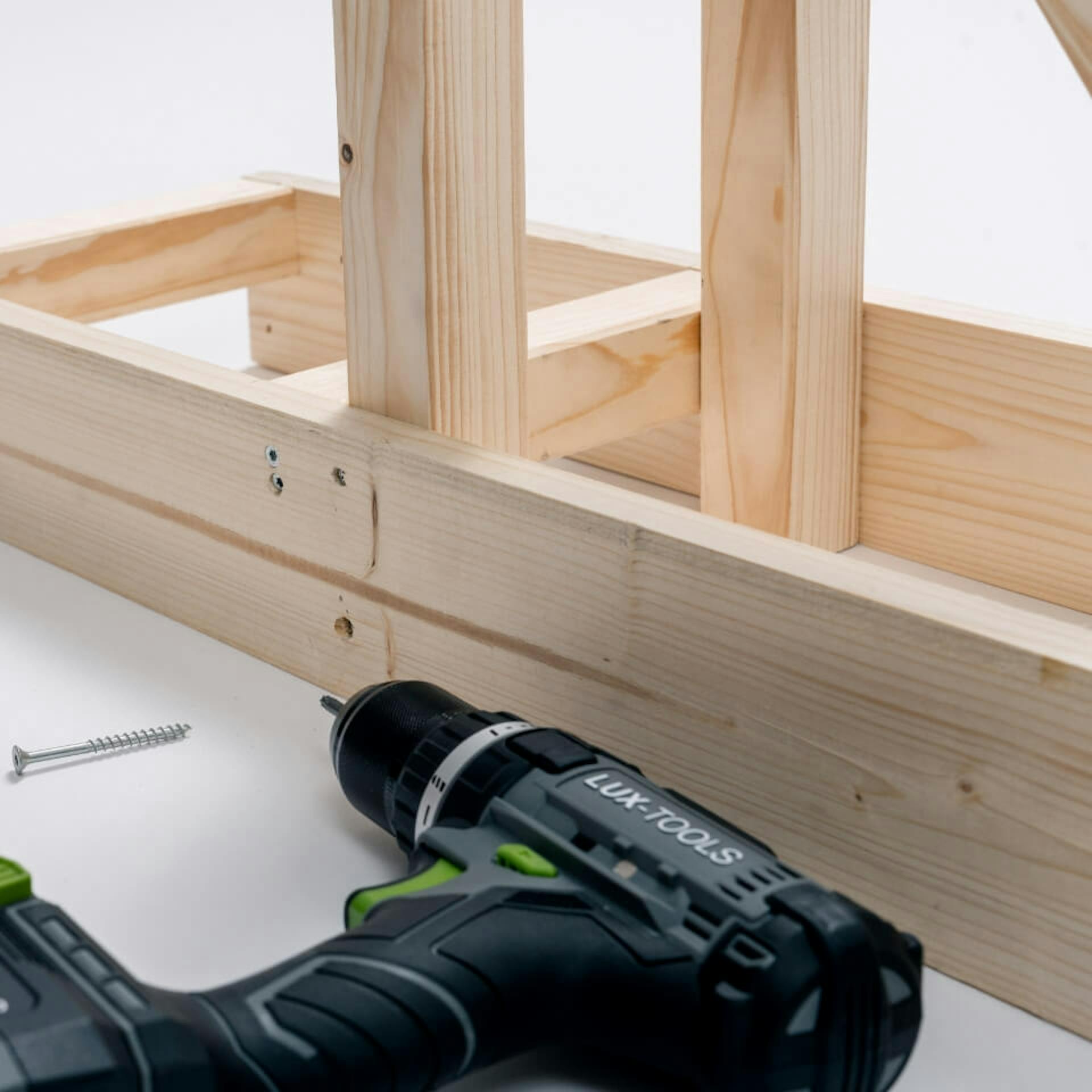 Katapult und Fußteil verschraubt