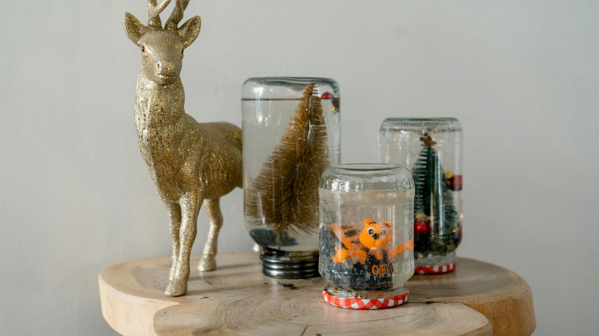 Schneekugel basteln: Anleitung & Gestaltungsideen | OBI