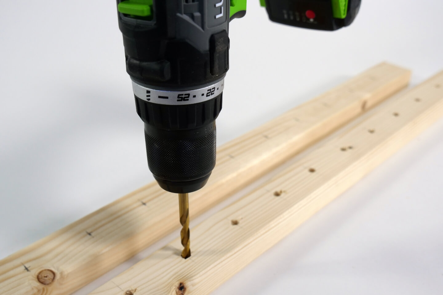 Staffelei selber bauen Deine DIY Bauanleitung OBI