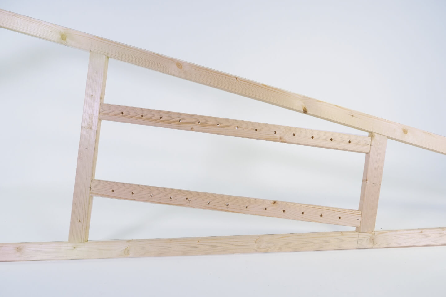 Seitliche liegende Holz-Staffelei