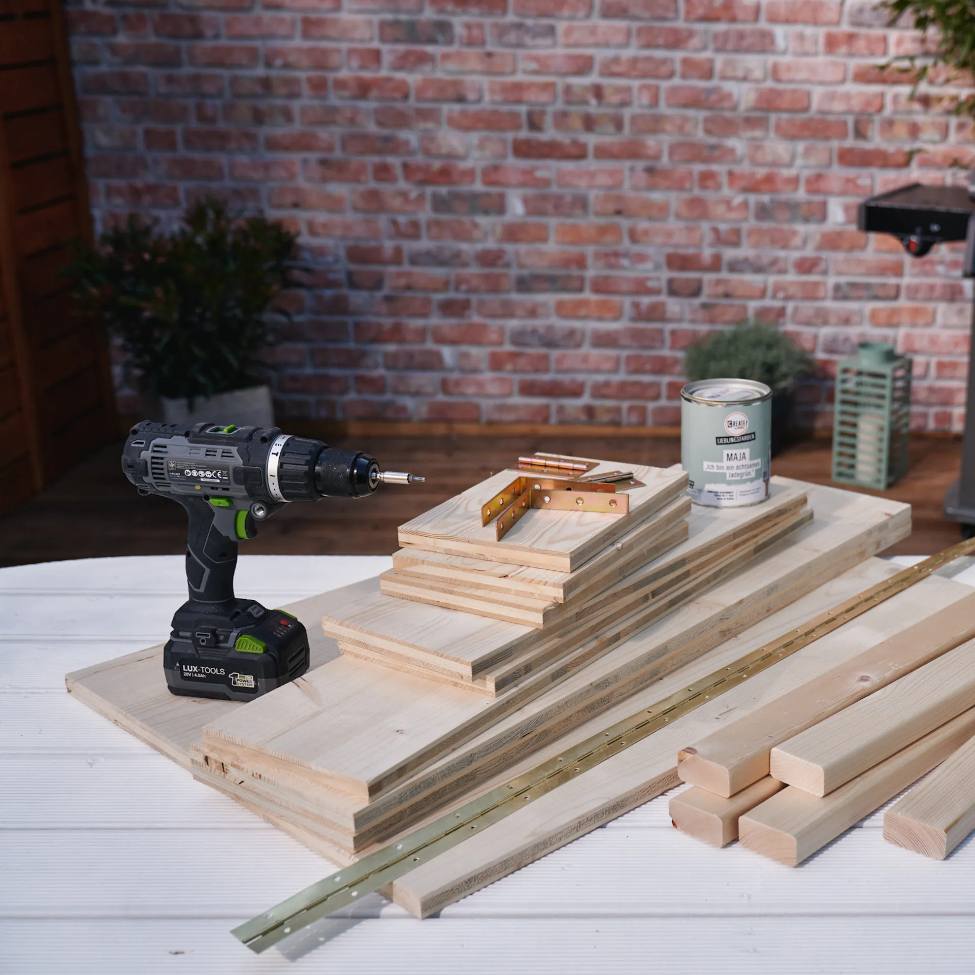 všechny materiály, které potřebujete pro projekt na jedné hromadě