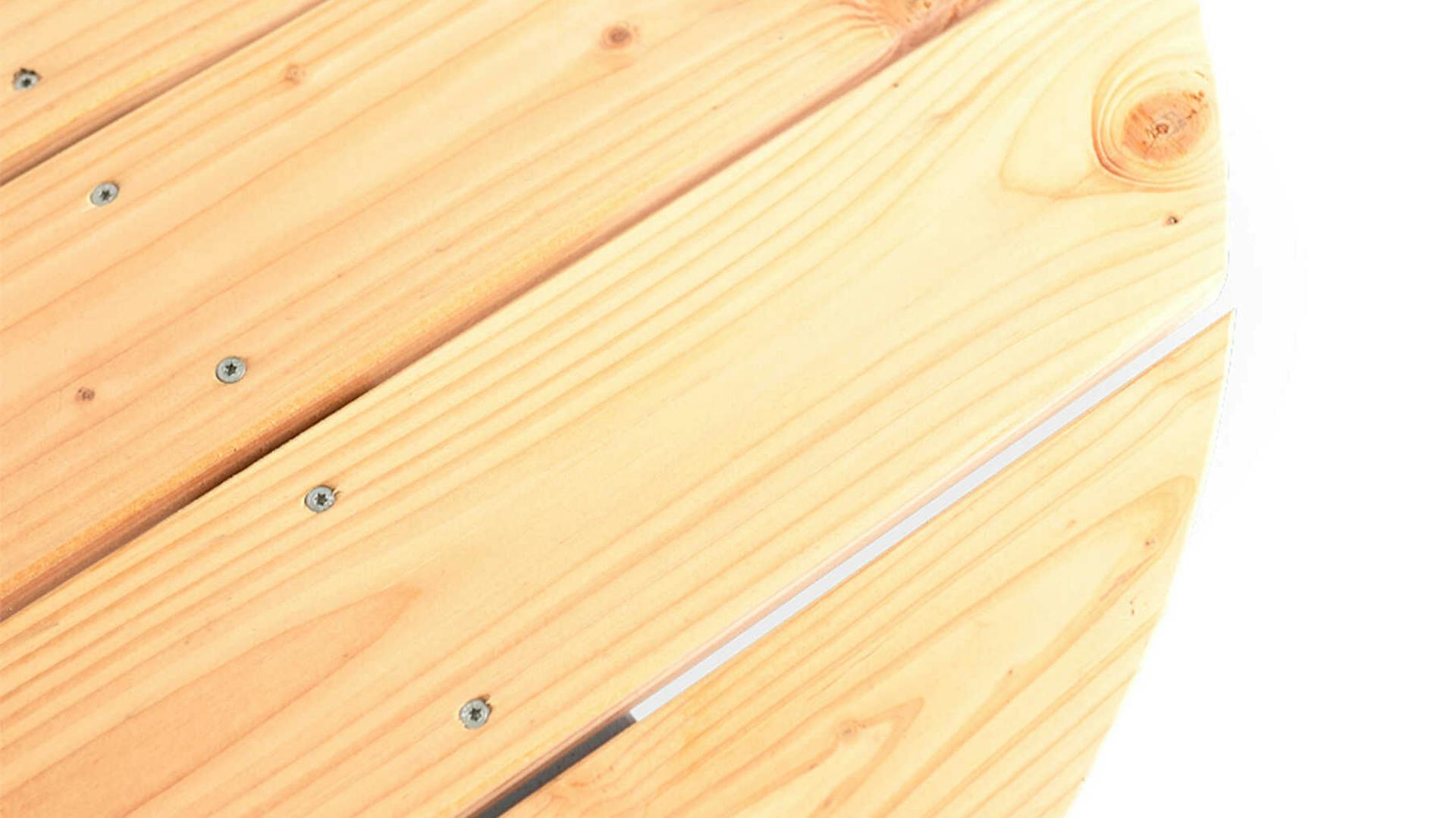 Nahansicht der Gartentisches Emilia.