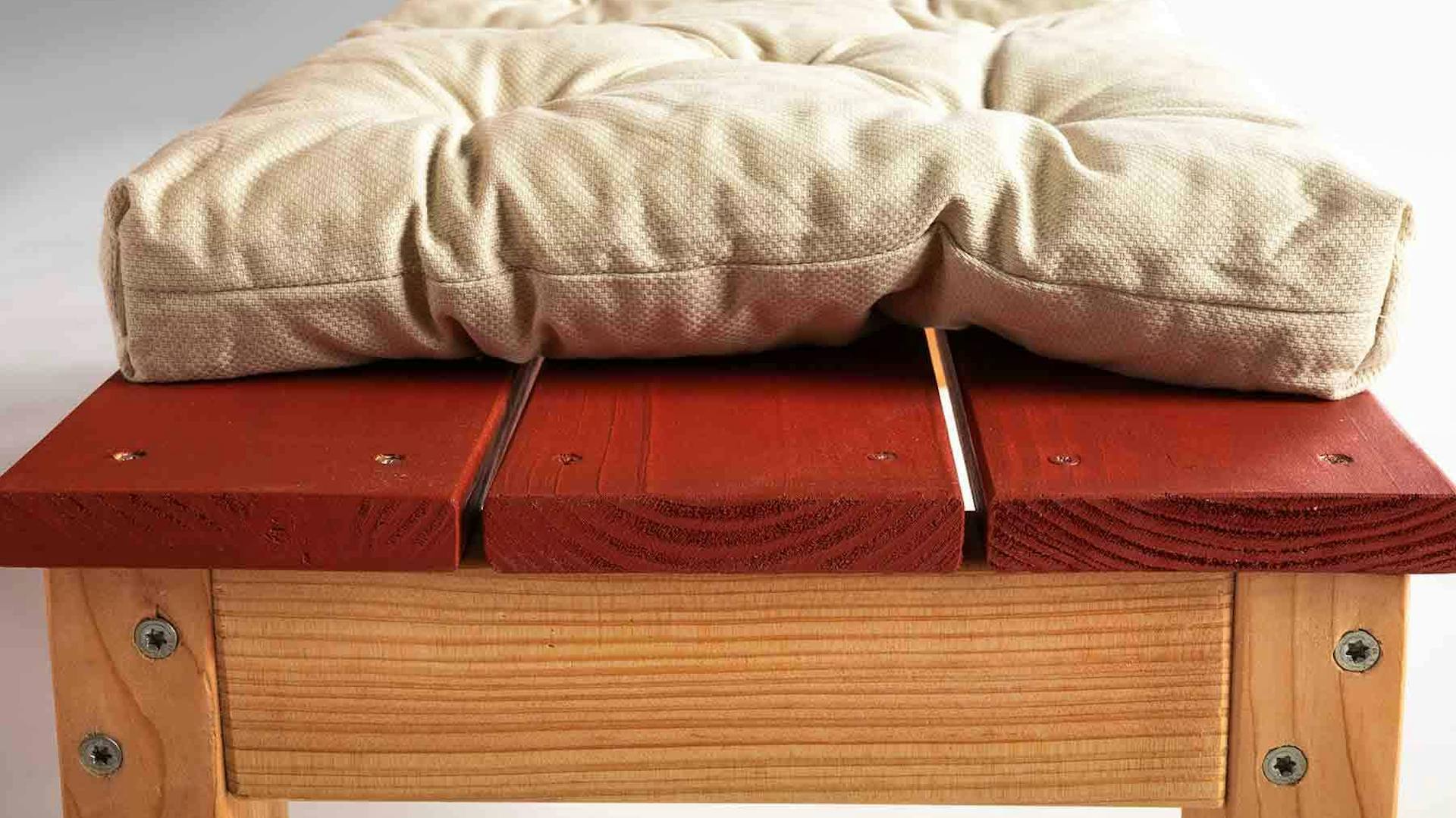 Ansicht auf Sitzbank.