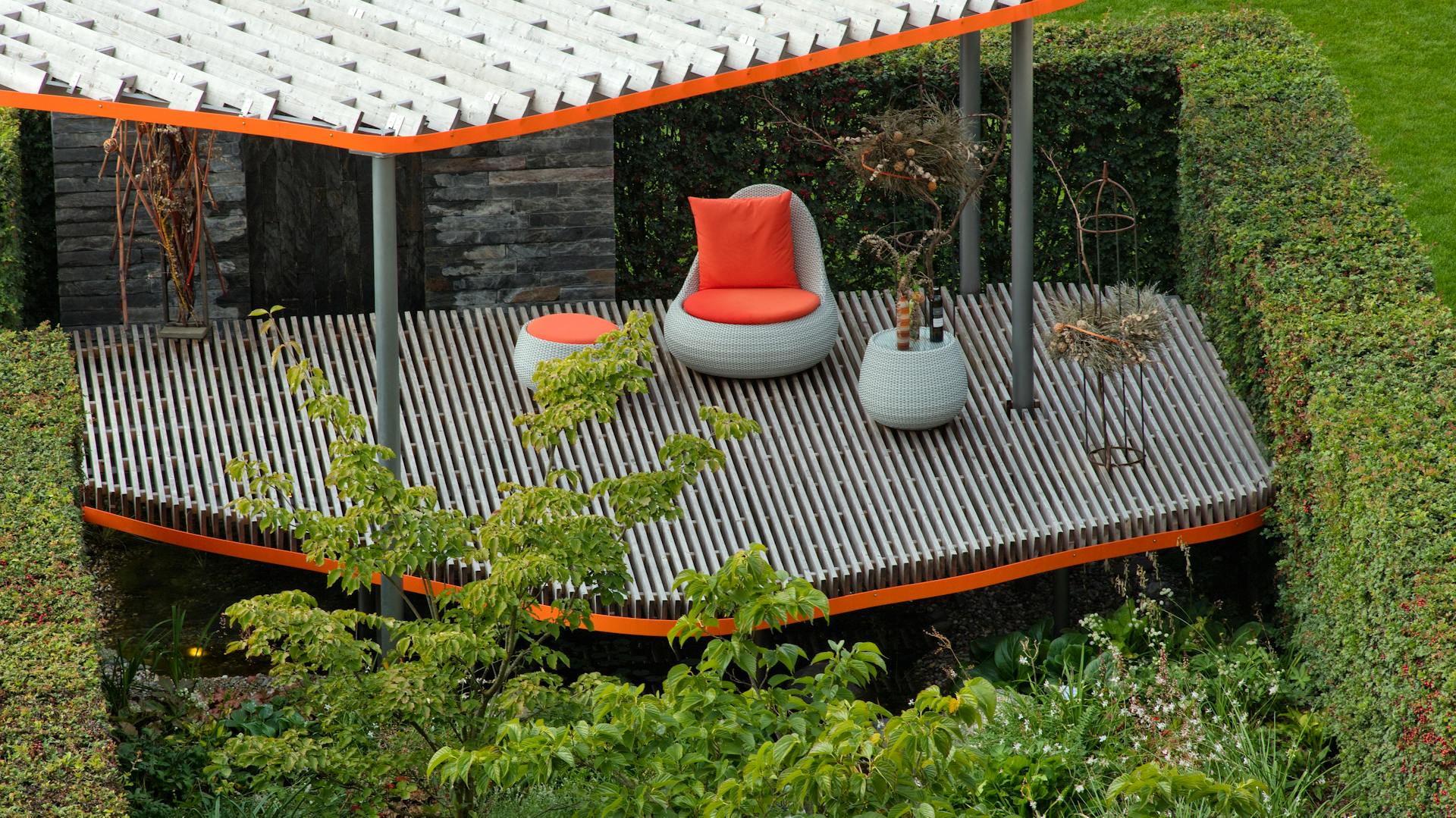 Modern kinézetű faterasz