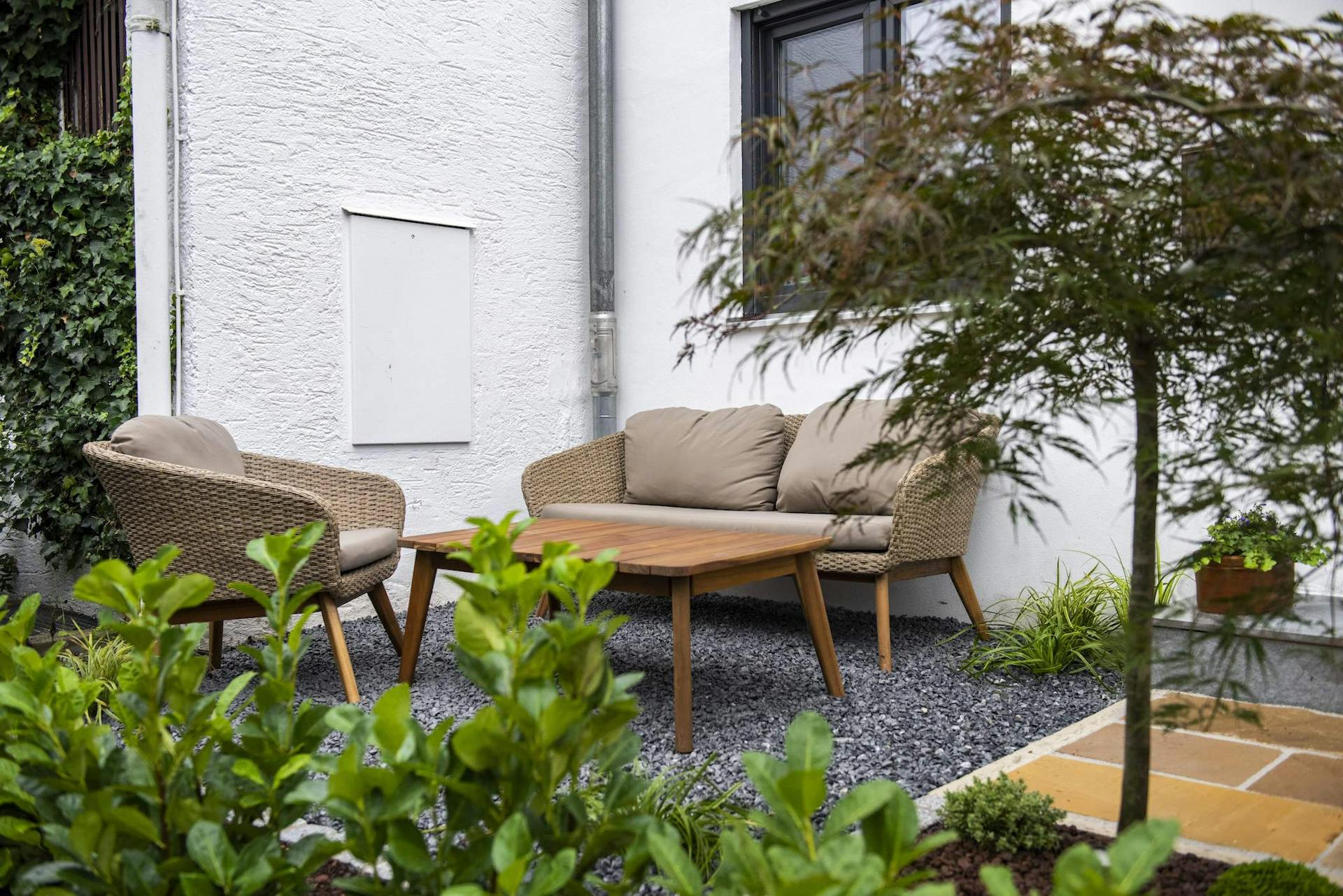 Vorgartengestaltung mit Lounge