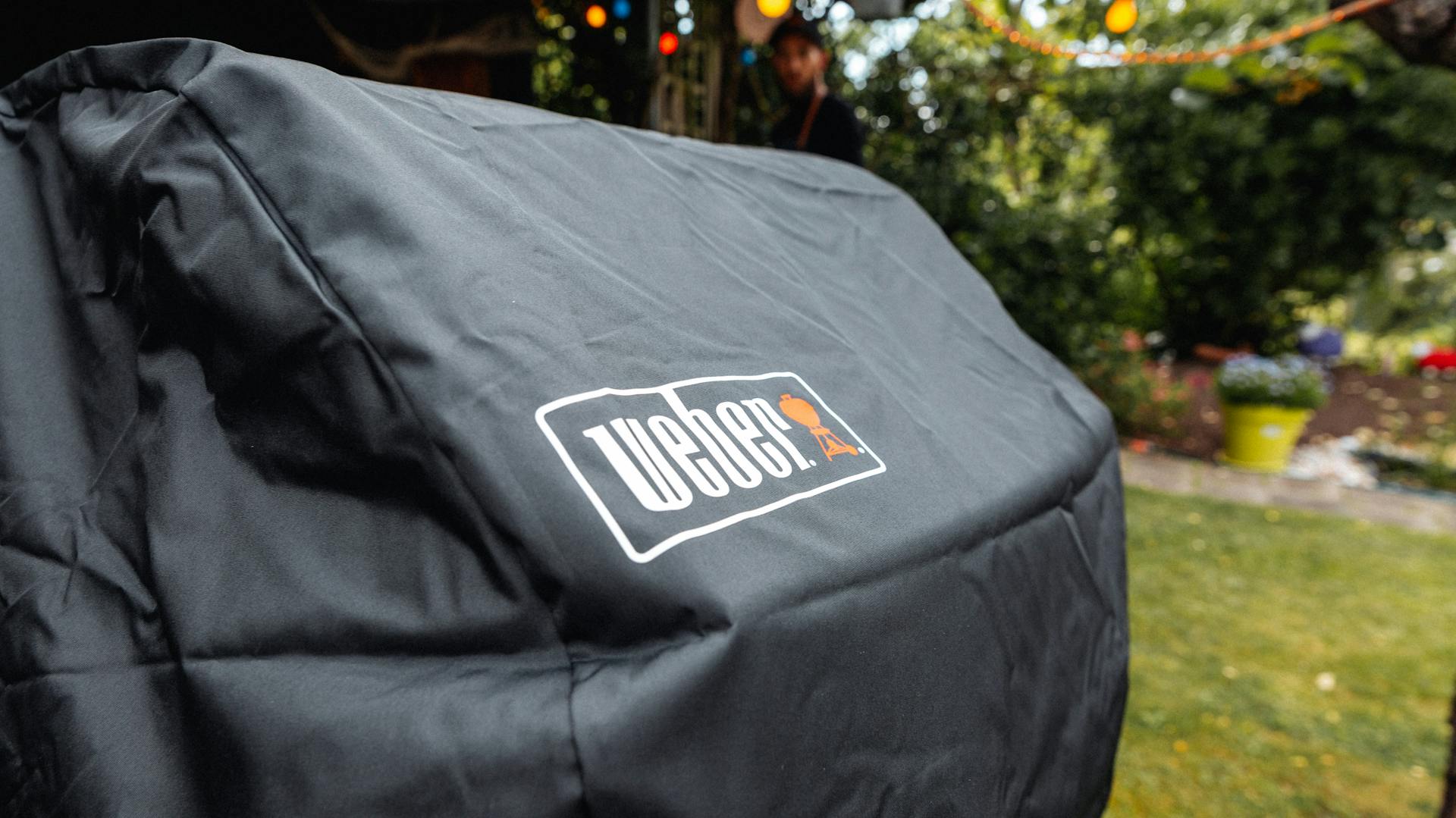 Leterített Weber grill.