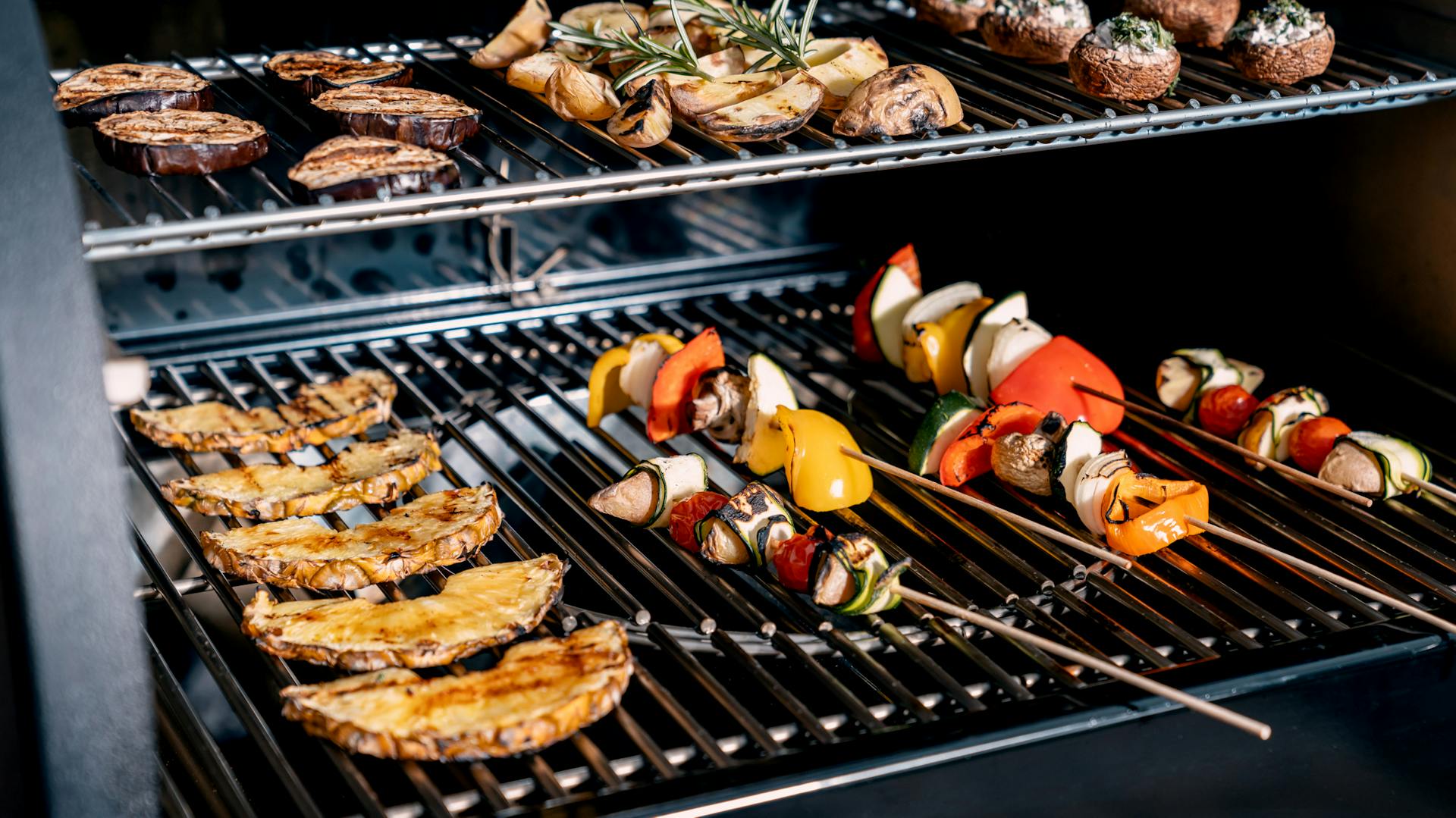 Grillgut auf Grillrost