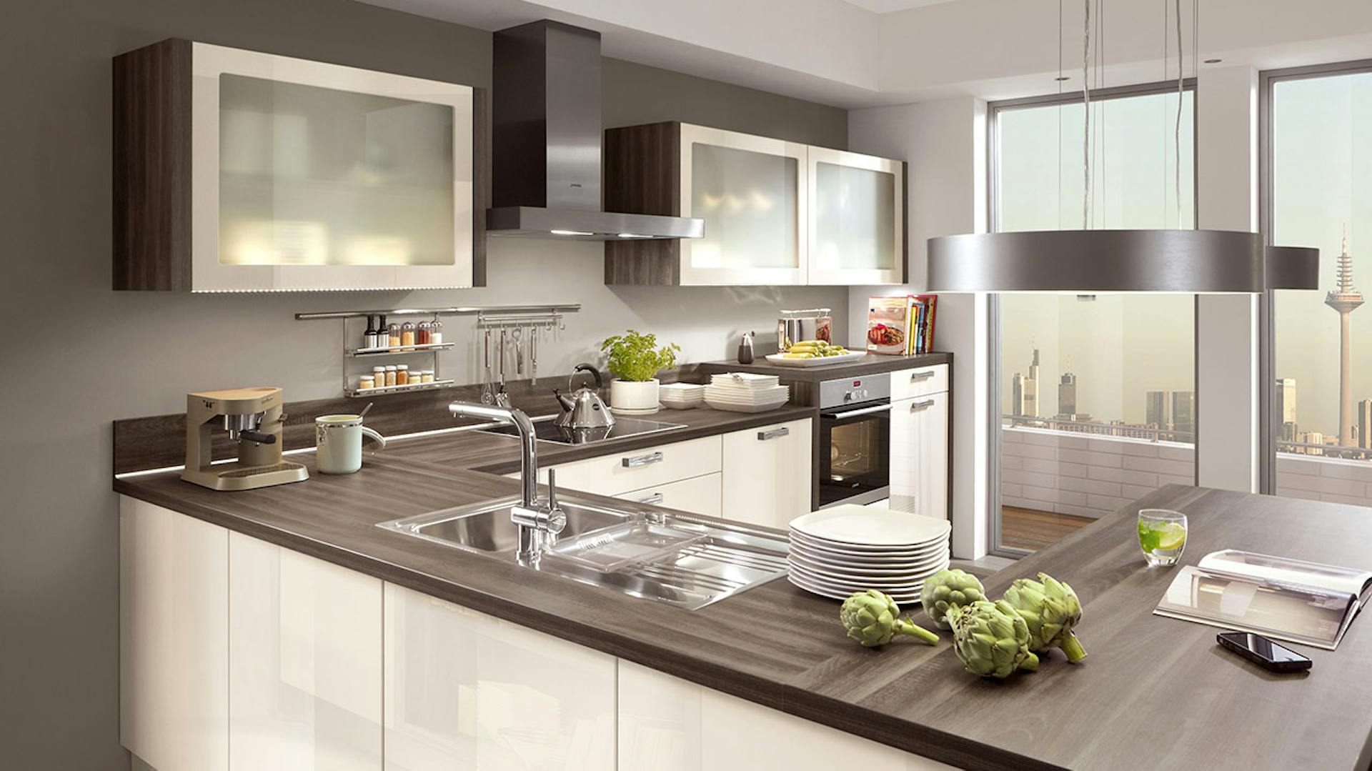 Graue Arbeitsplatte in Holzoptik