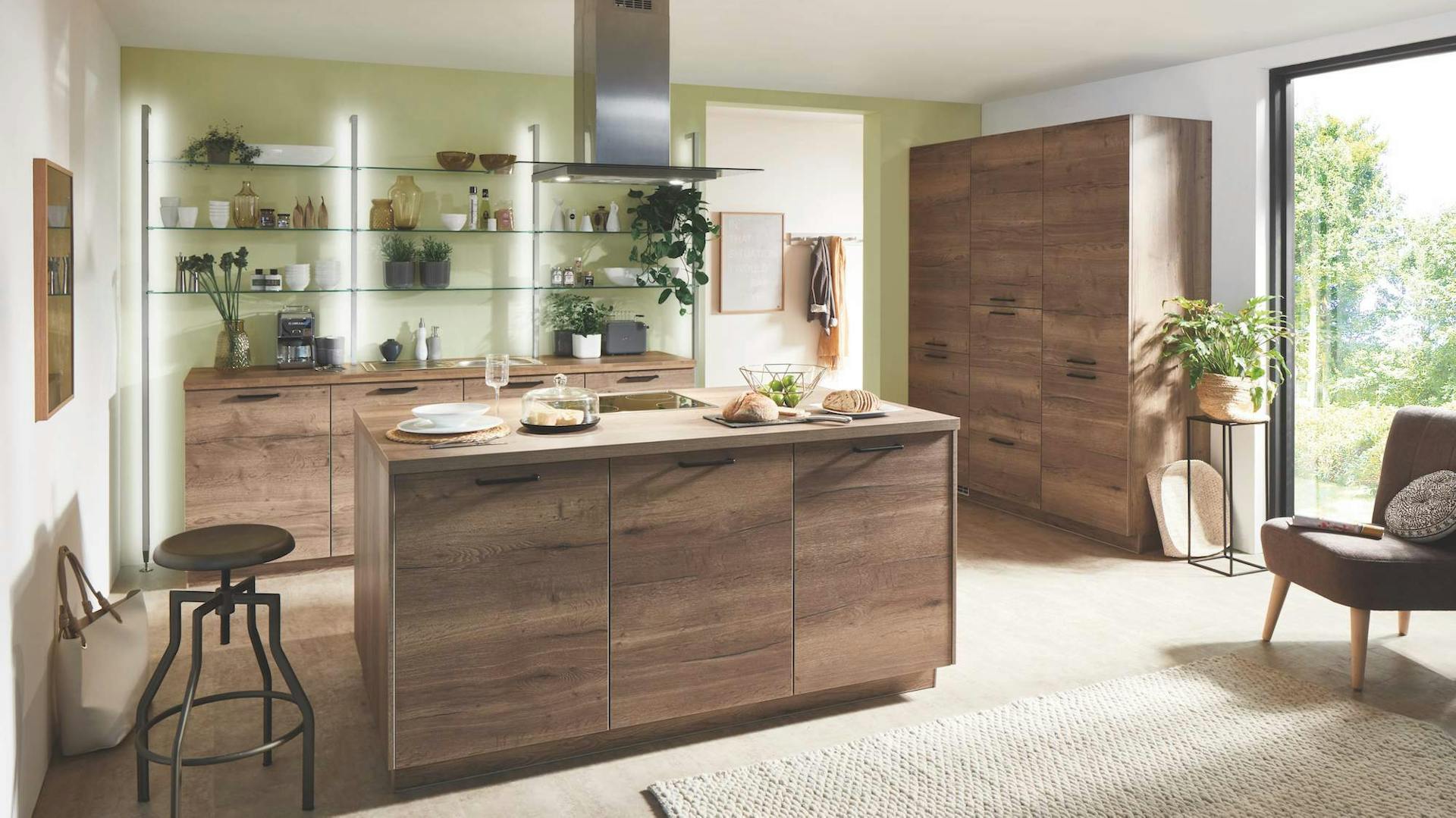 Natürliche Küche mit Holz