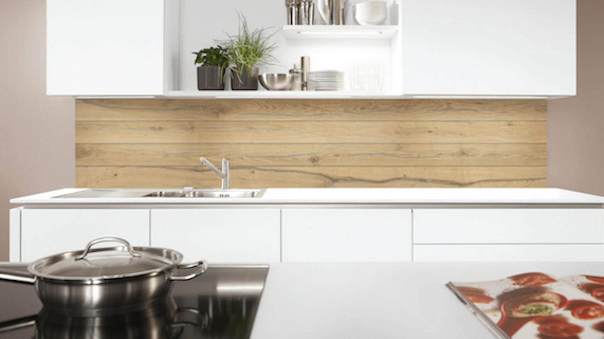 Ansicht einer Küchenzeile mit Küchenrückwand