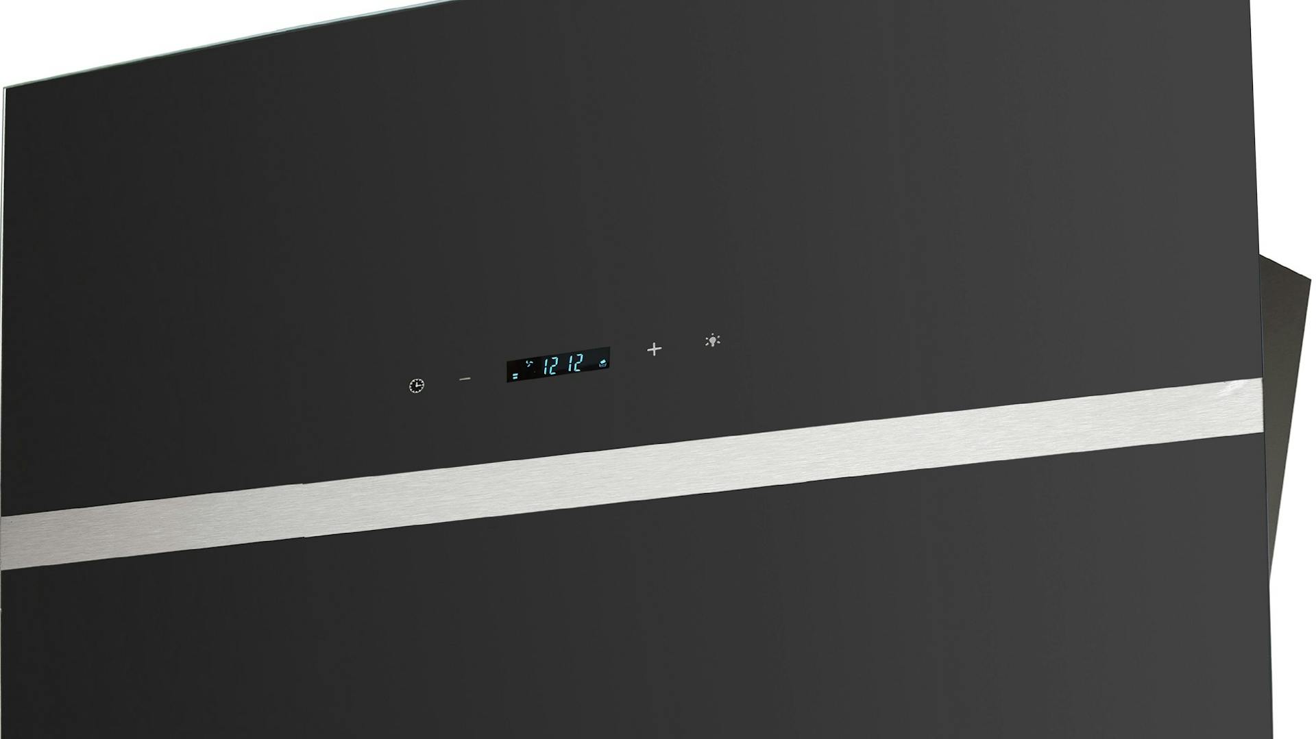 Eine schwarze Wandabzugshaube