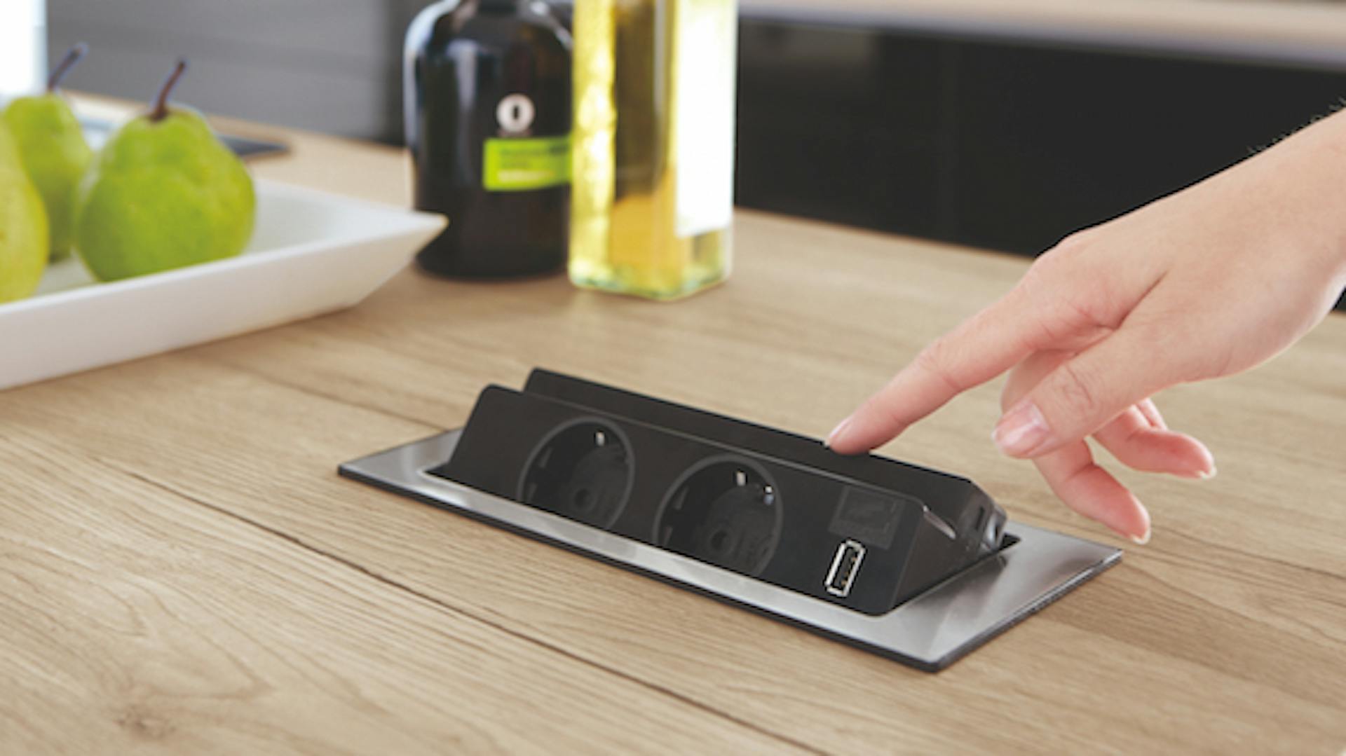 Steckdose auf Kücheninsel