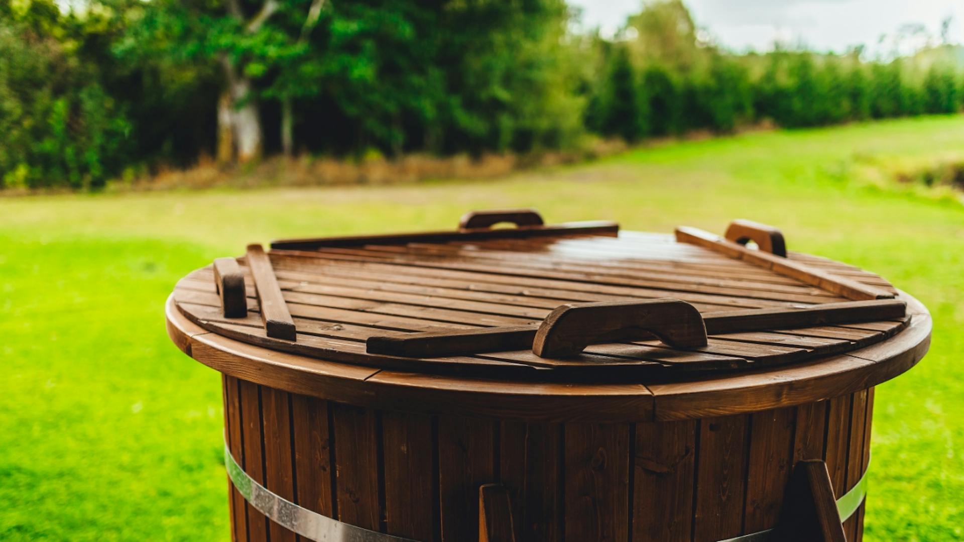 Whirlpool Abdeckung im Selbstbau
