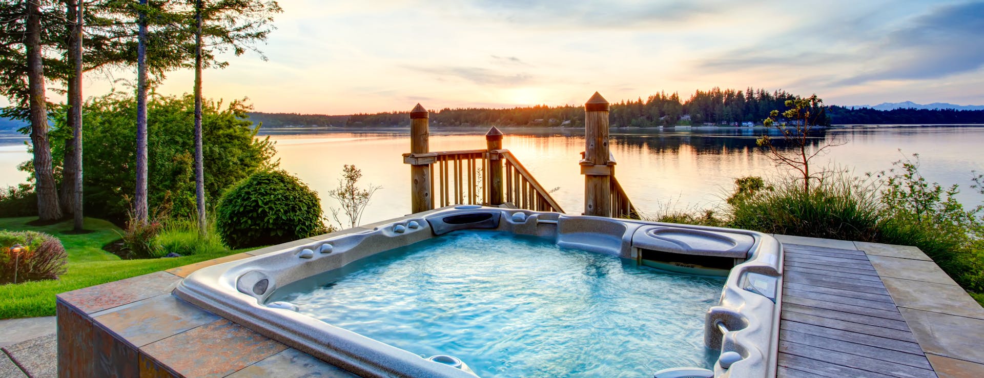 Whirlpool mit Meerblick
