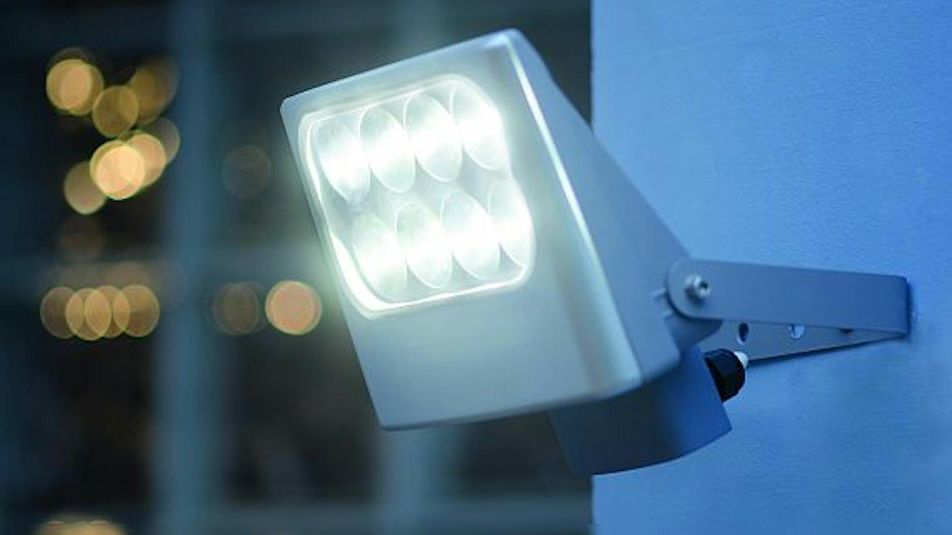 Bewegungsmelder an einem Haus.