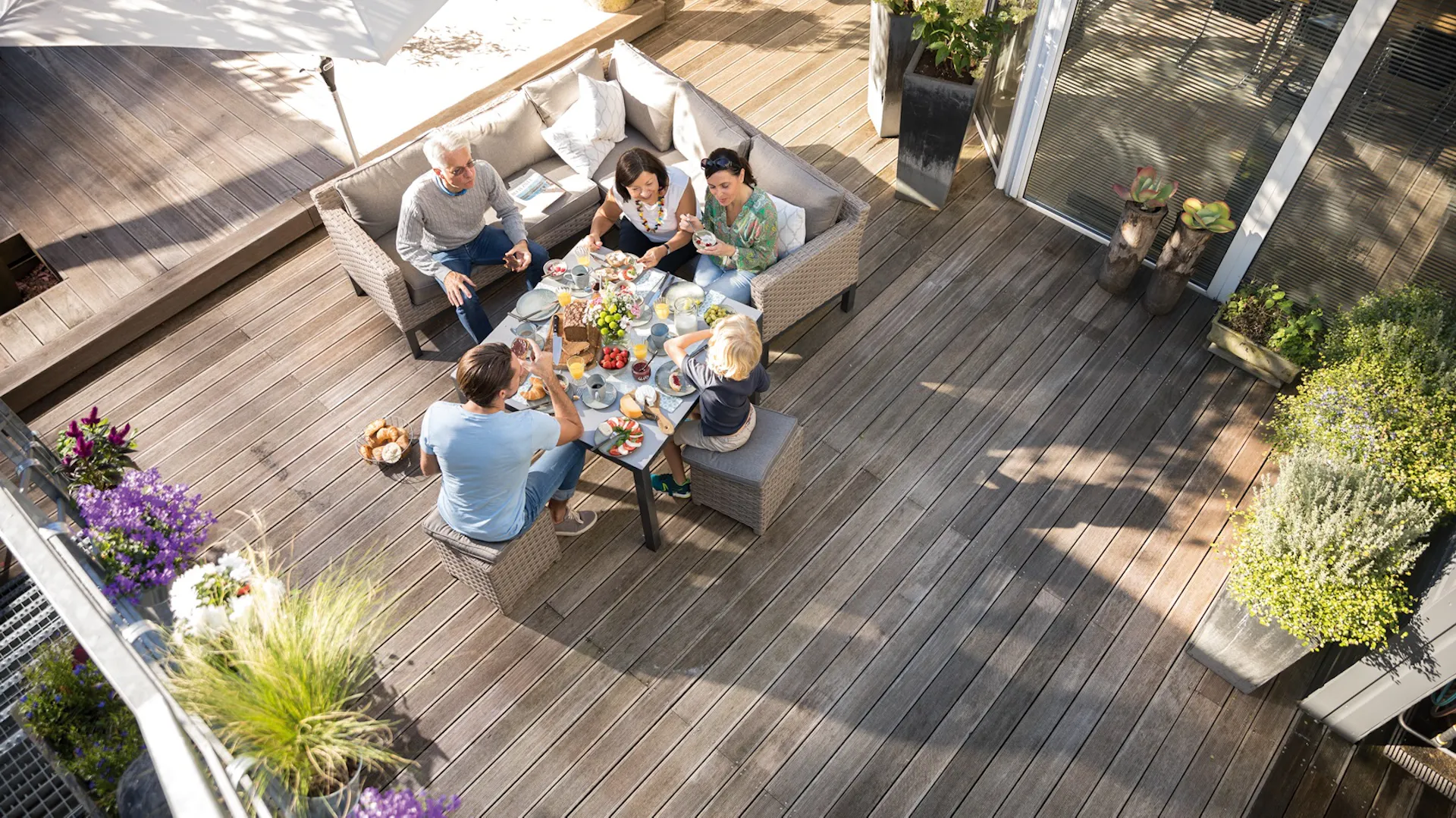 Wintergarten mit Terrasse