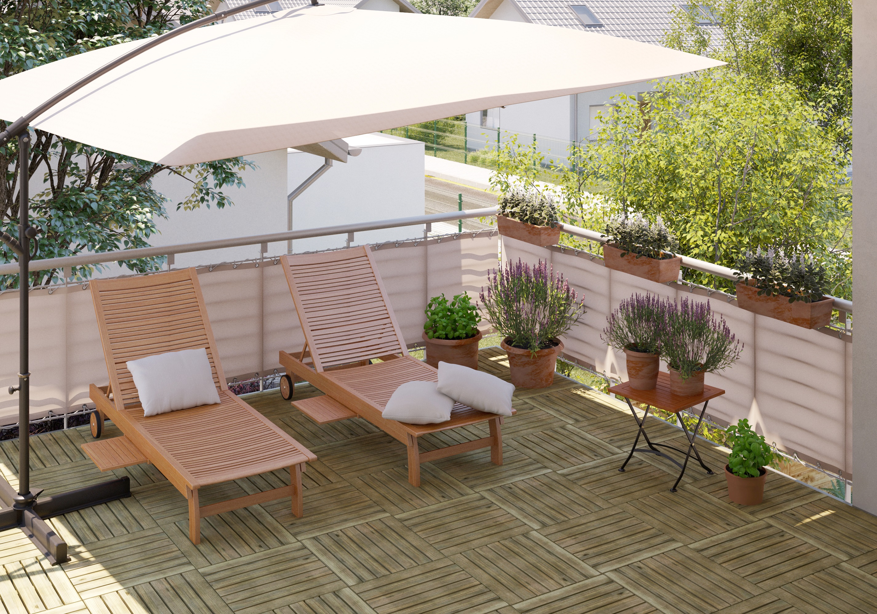 Balkon mit Liegestühlen