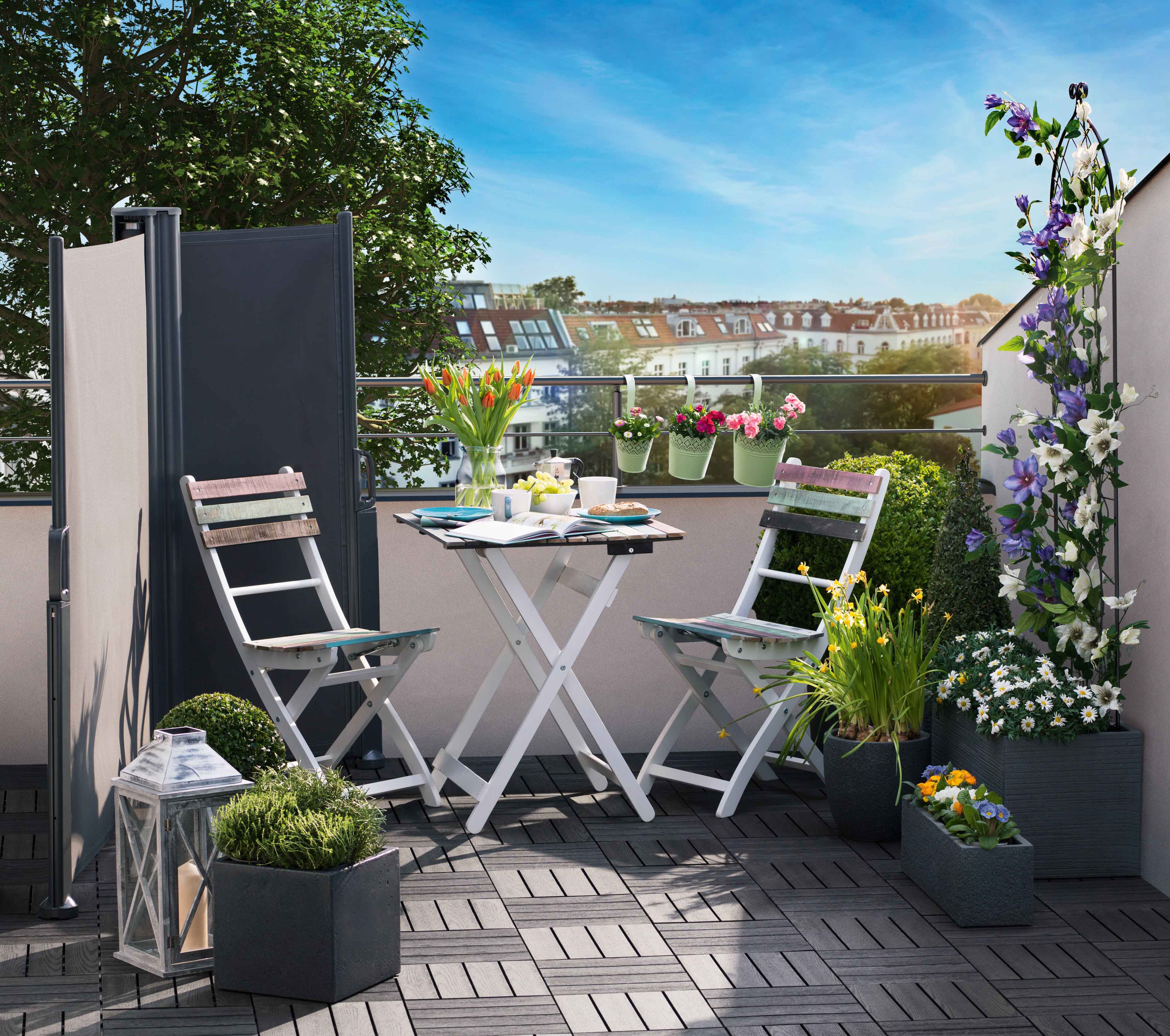 Klickfliesen auf einem Balkon
