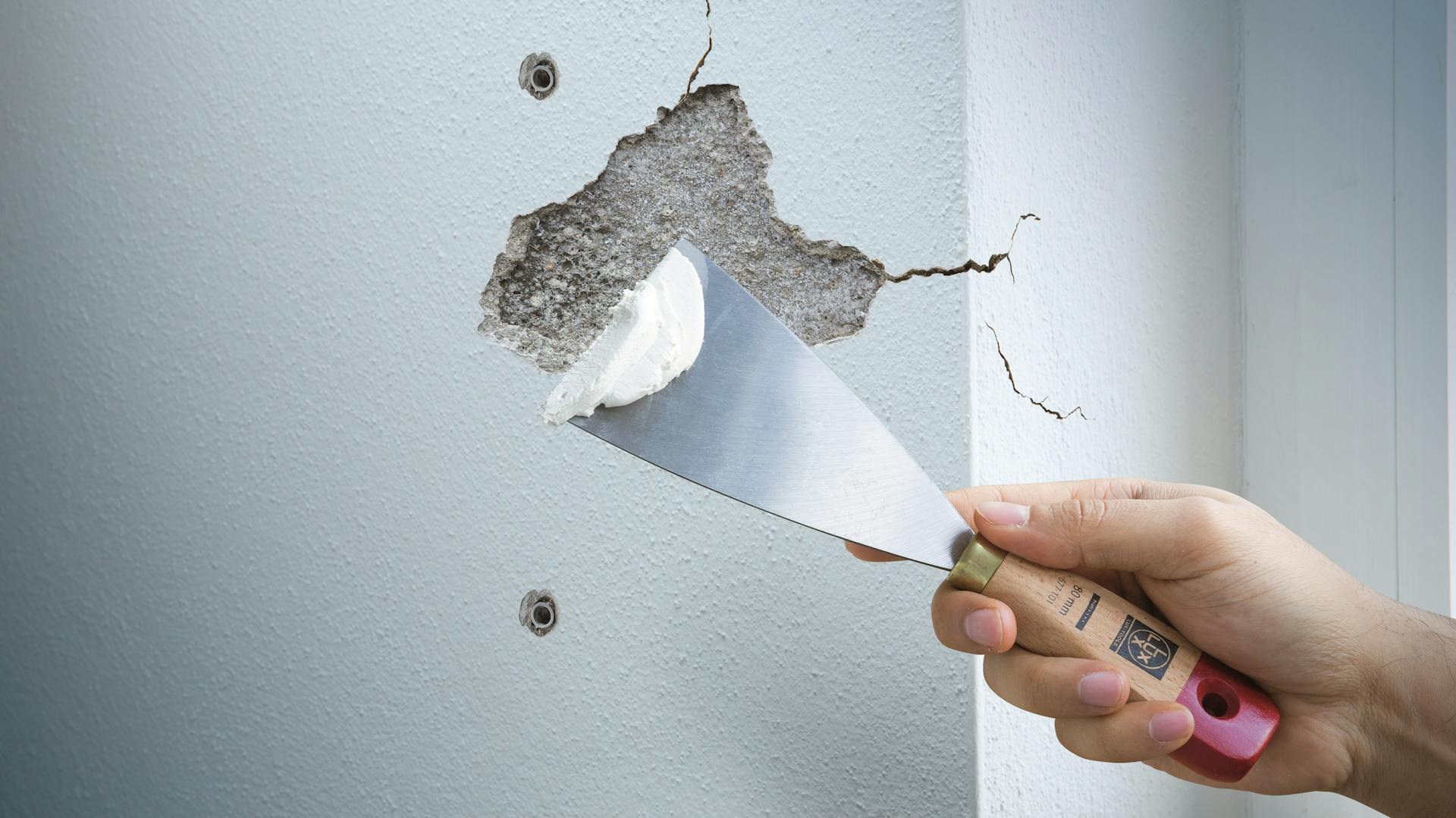 Decke und Wände spachteln – In 6 Schritten | OBI