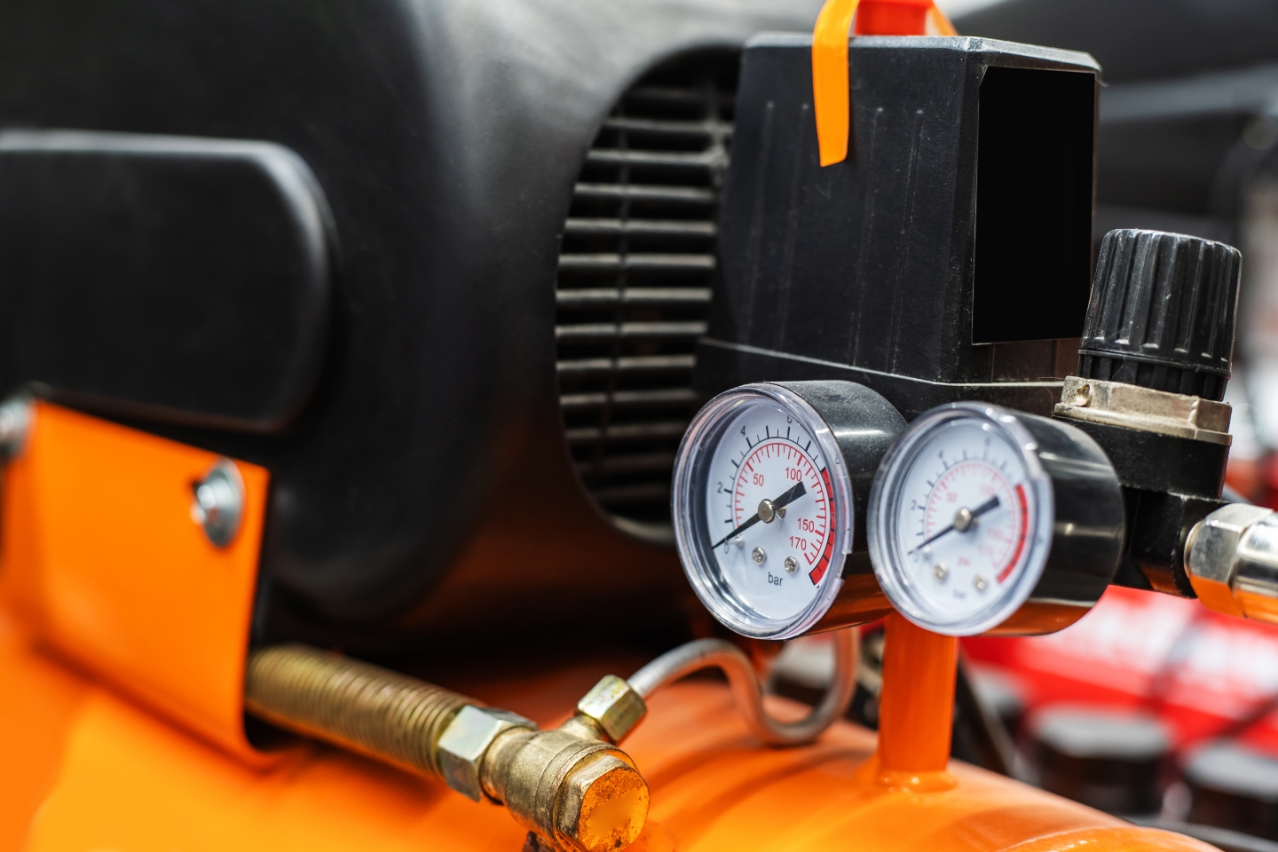Druckanzeige eines Kompressors.