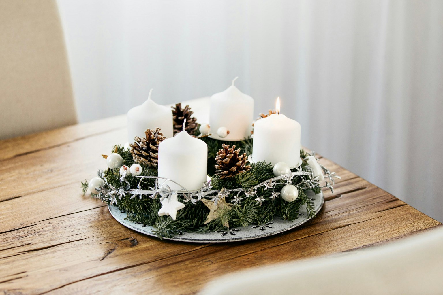 Adventskranz modern gestalten: Ideen und Tipps  OBI