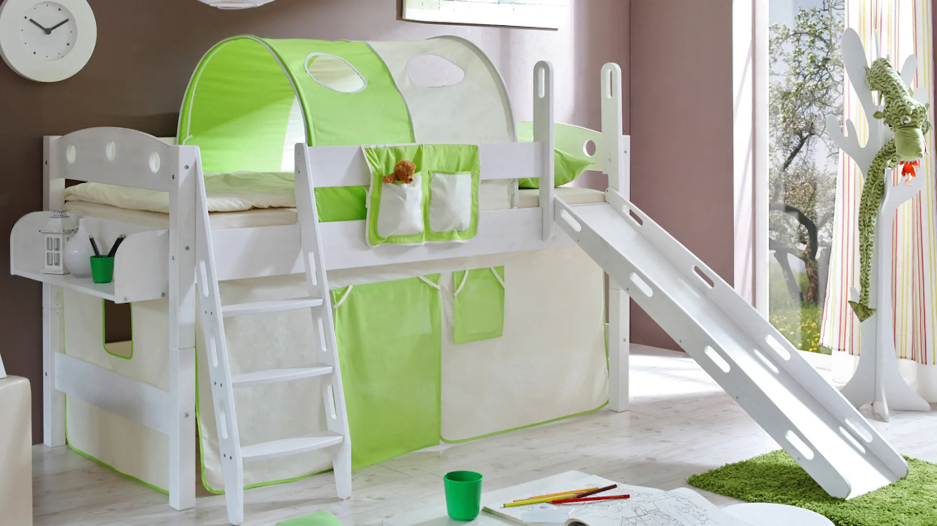 Emeletes ágy csúszdával