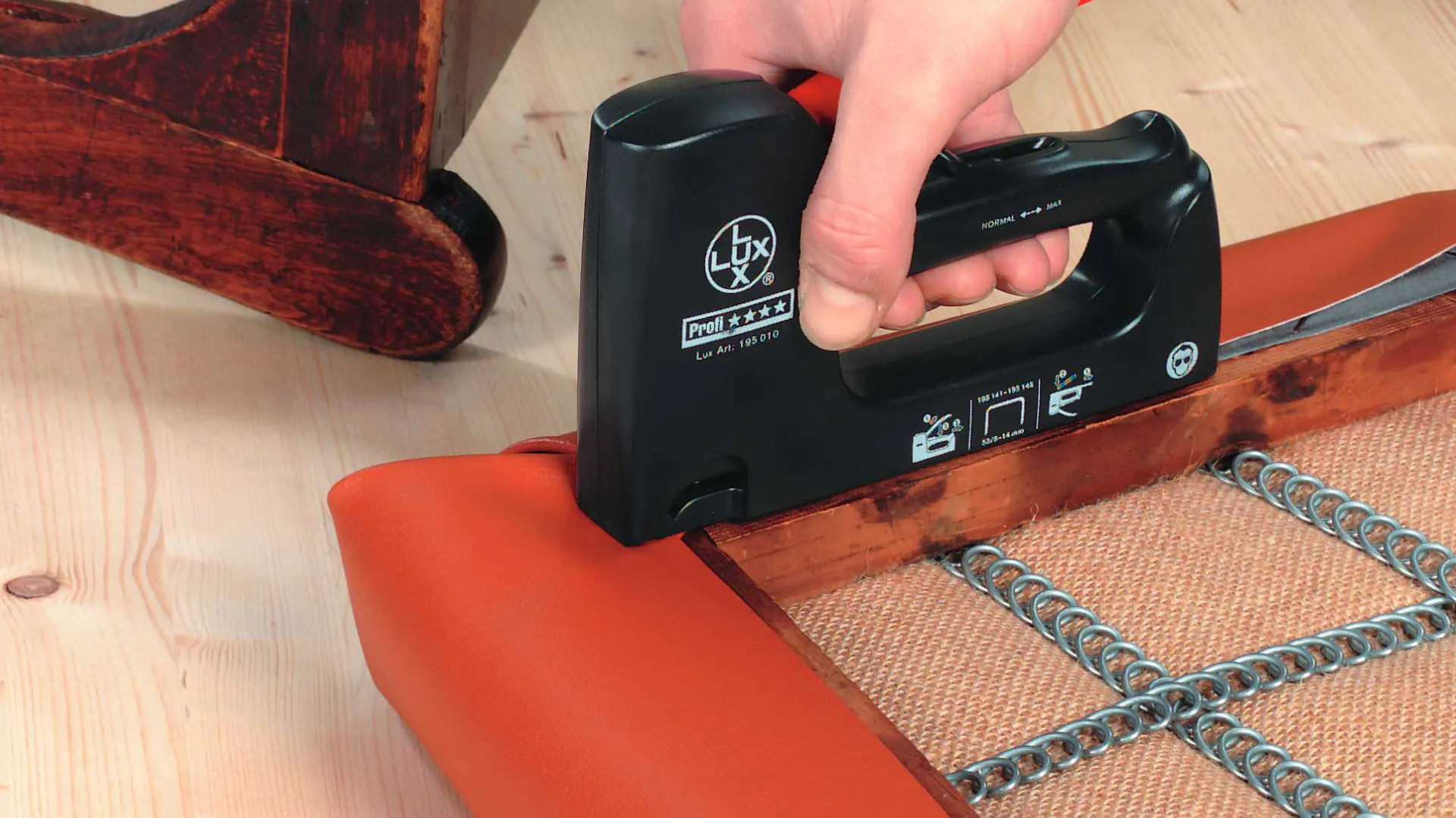 Richtig tackern: Ratgeber zu Tacker-Modellen | OBI