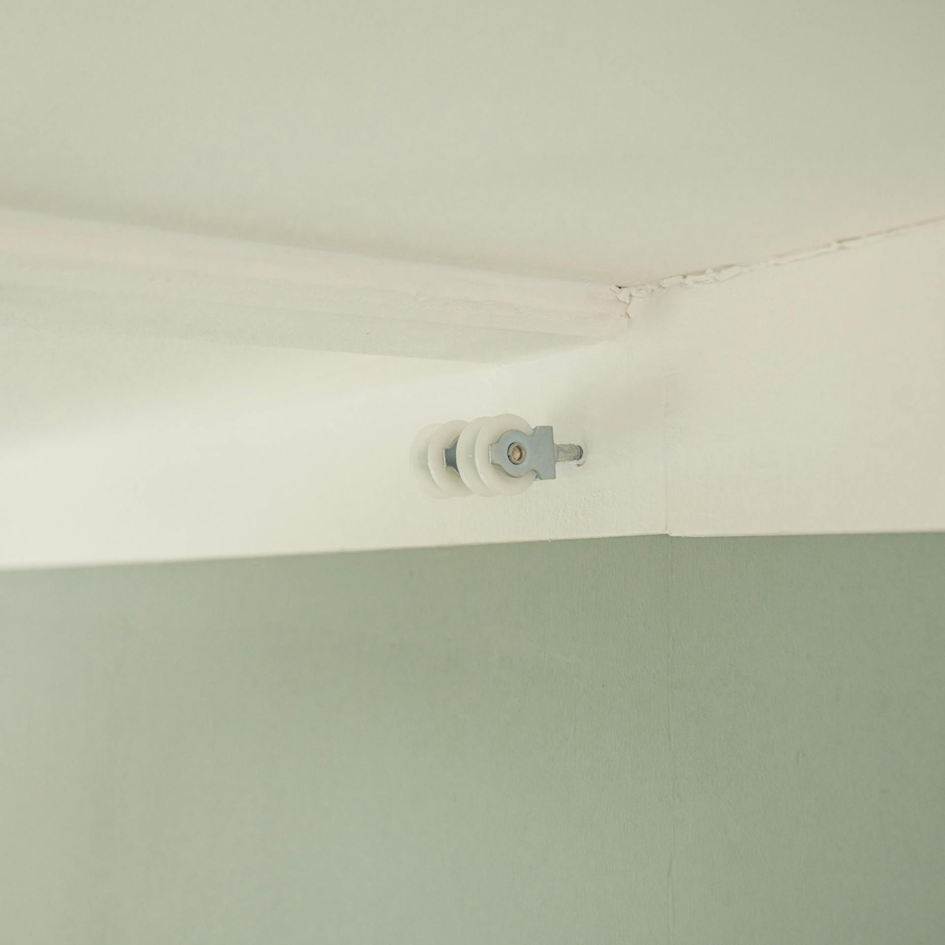 Weitere Umlenkrollen an der Decke