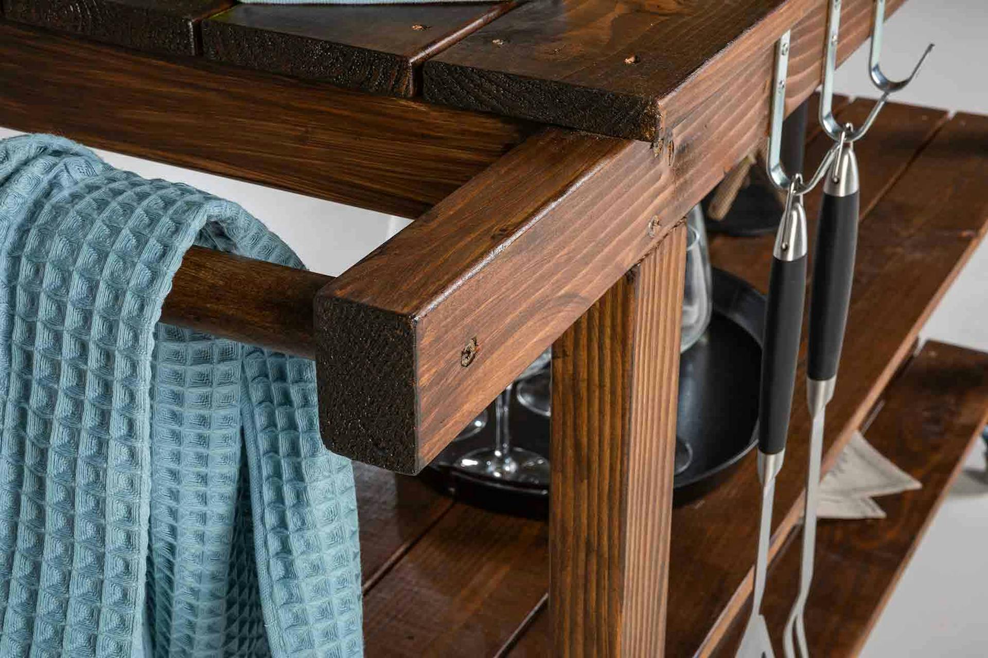 Nahaufnahme von Servierwagen Sophie in Braun