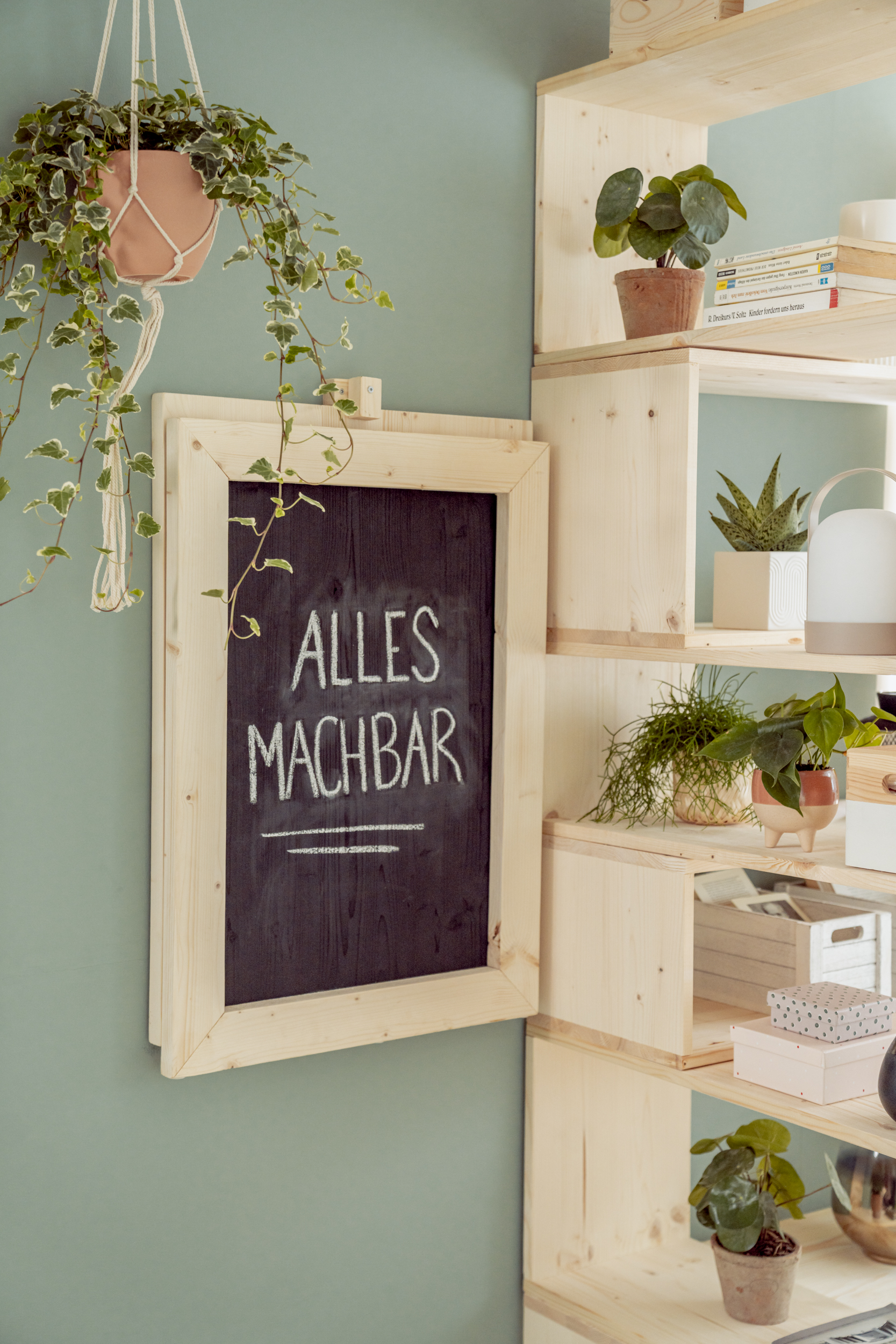 Klapptisch als Tafel im Tiny Room