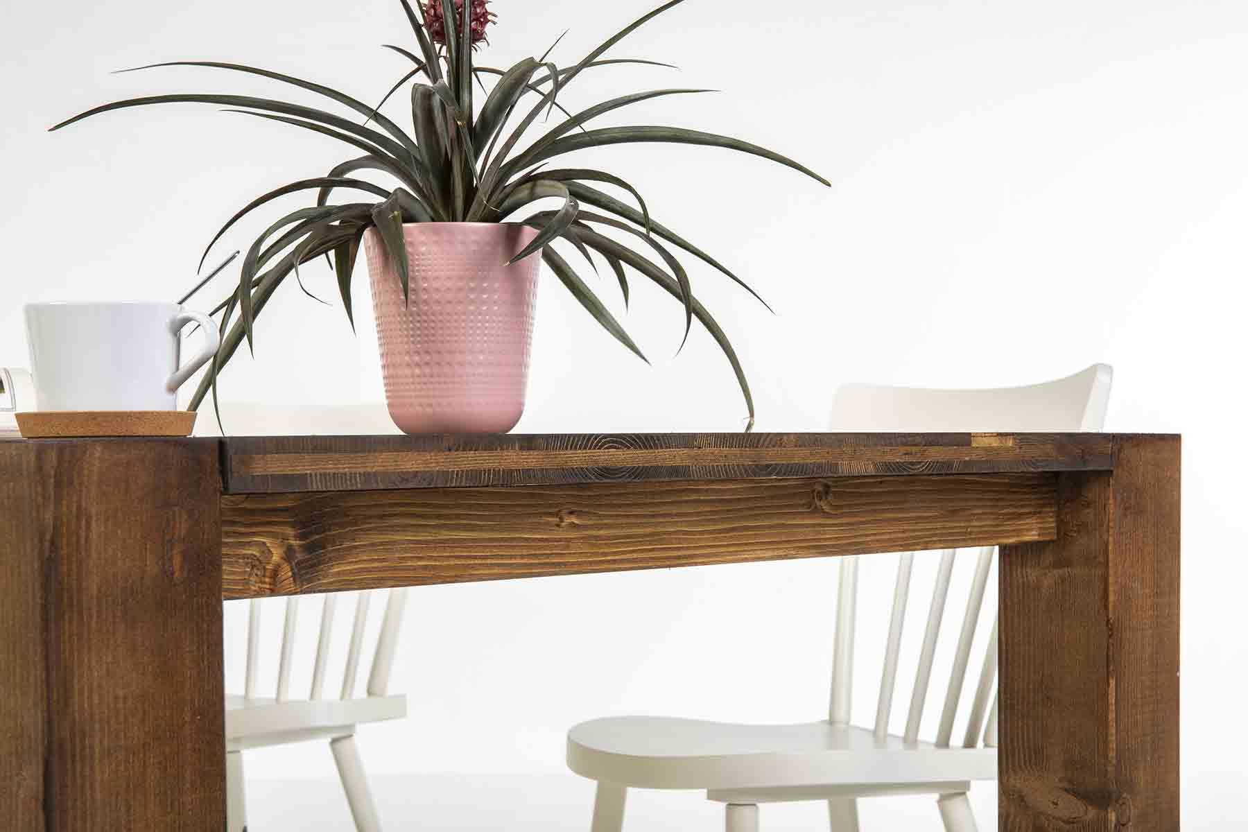 Tisch Maren Detailaufnahmen Stirnseite dunkelbraun