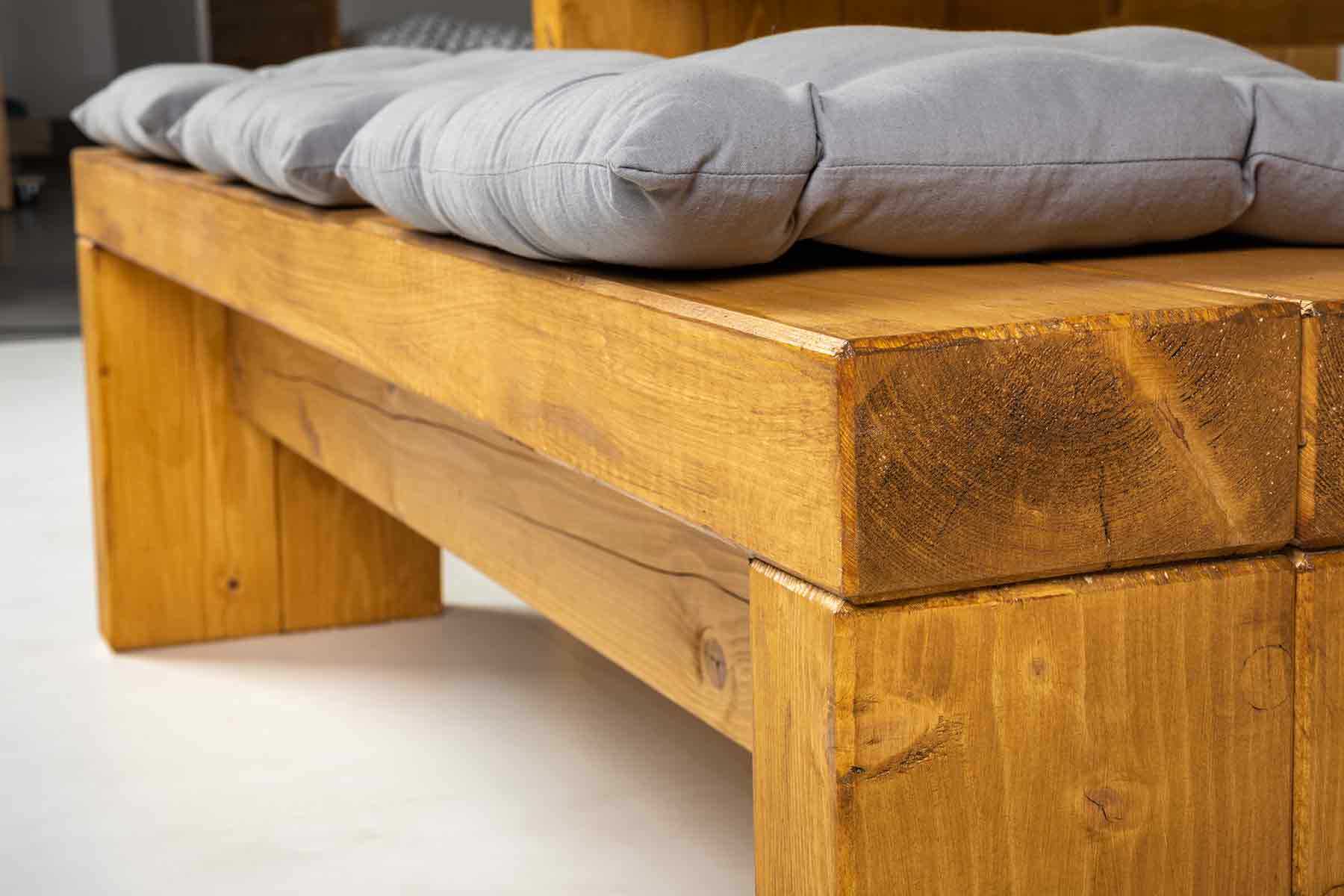 Tisch Bruno Detailaufnahme der Ecke