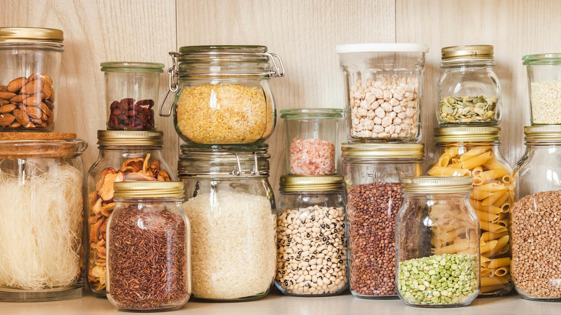 Uzavreté nádoby v komore