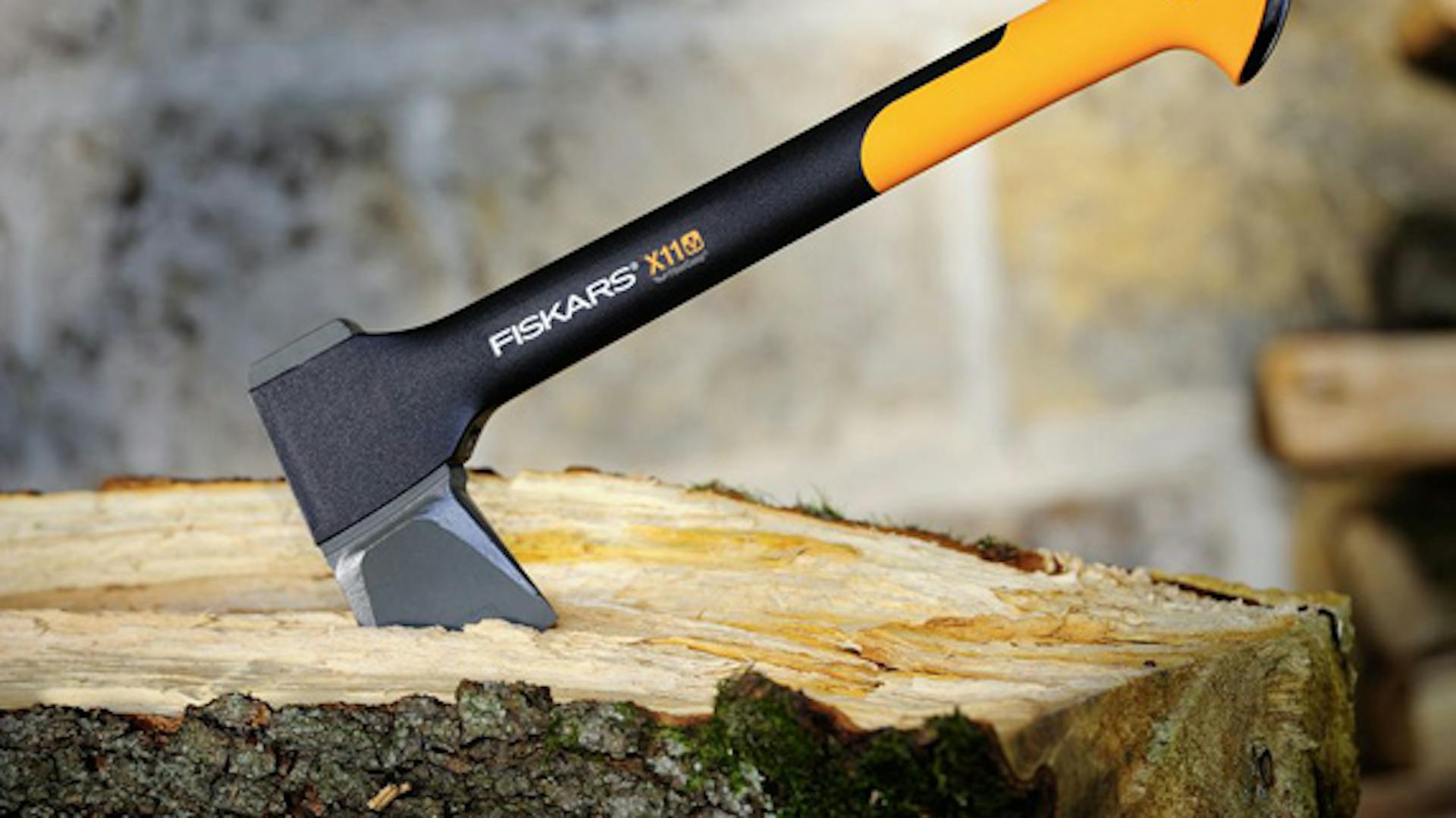 Hasítófejsze tűzifa felhasogatásához