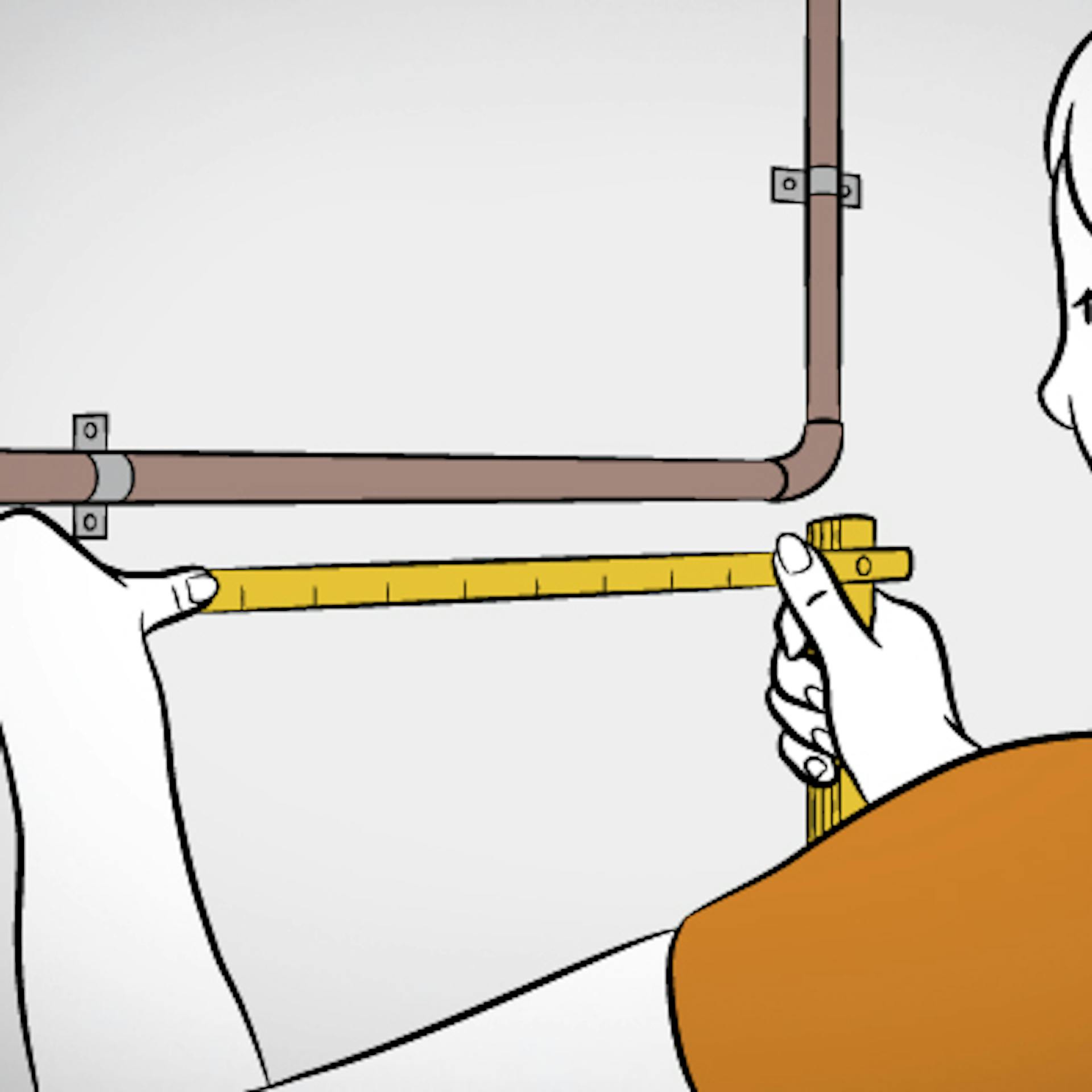 Frau misst Rohr mit Maßstab aus.