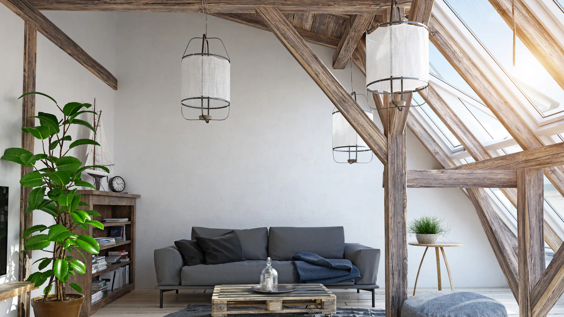 Moderne Wohnung mit Dachbalken.