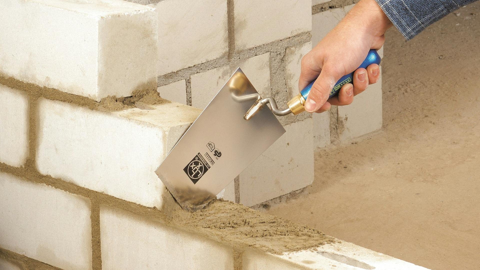 Mörtel, Putz und Zement im Vergleich – Überblick | OBI